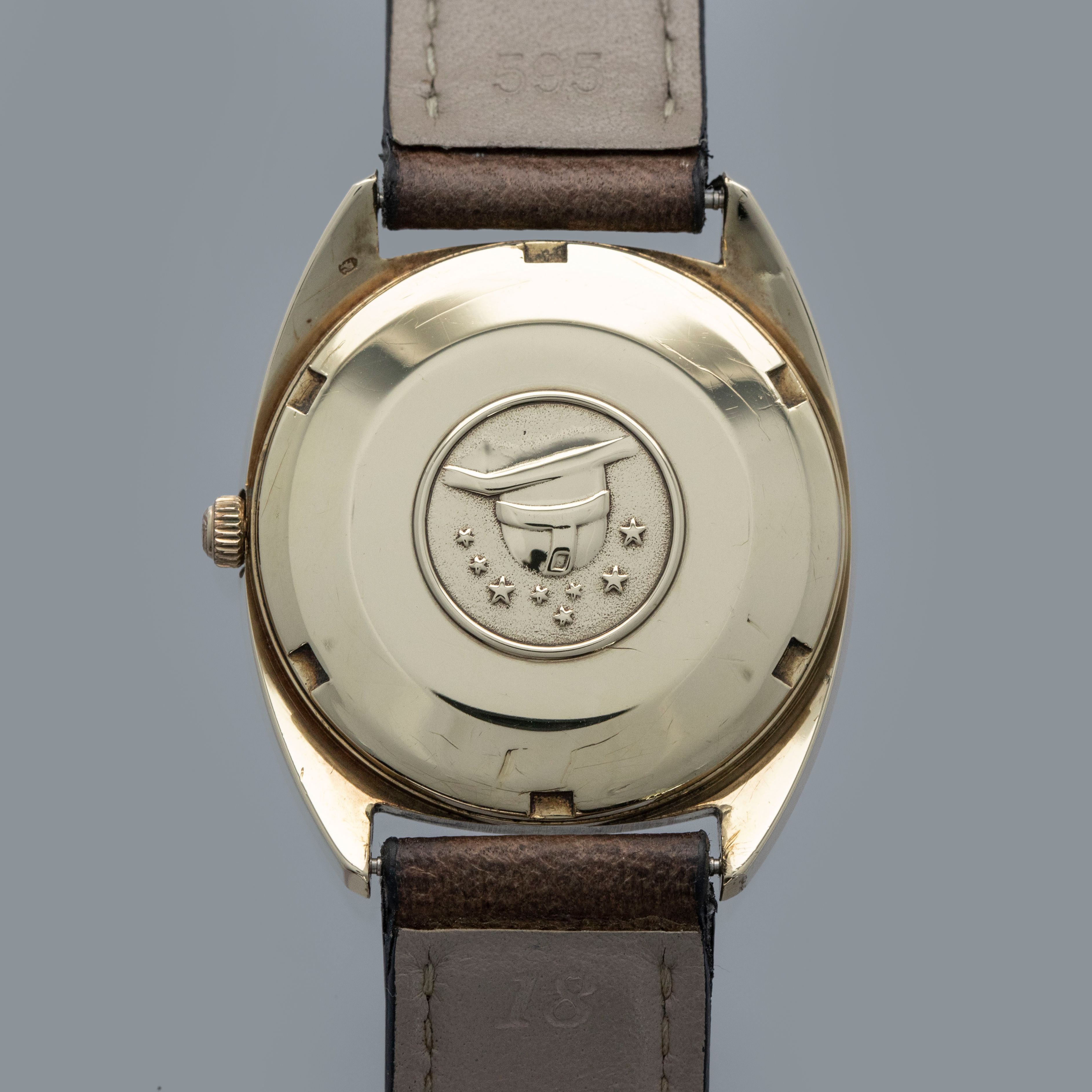Omega Constellation Day-Date 168.029 14k YG | Auctions | Loupe This