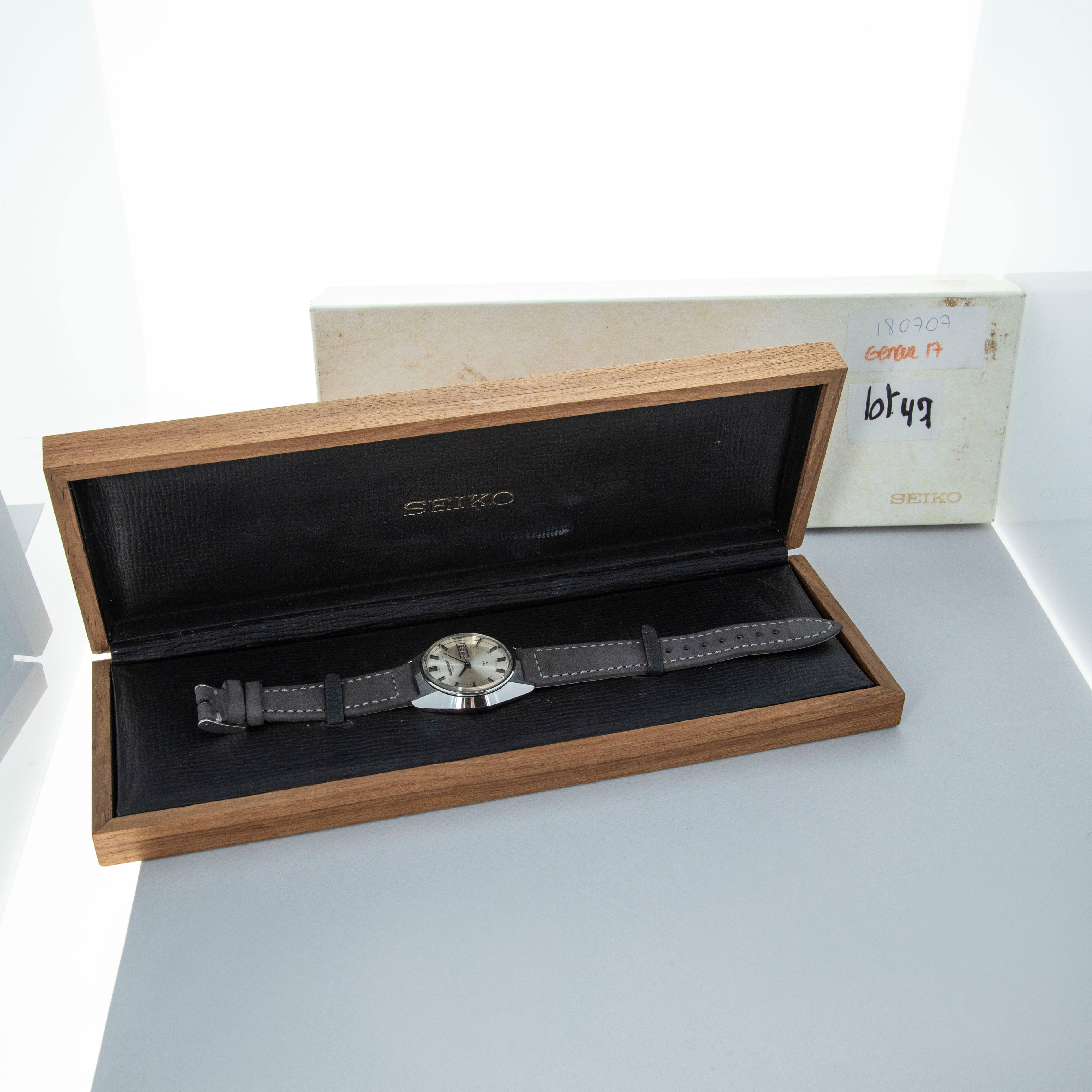 Grand Seiko 61GS VFA 6186-8000-G | Auctions | Loupe This