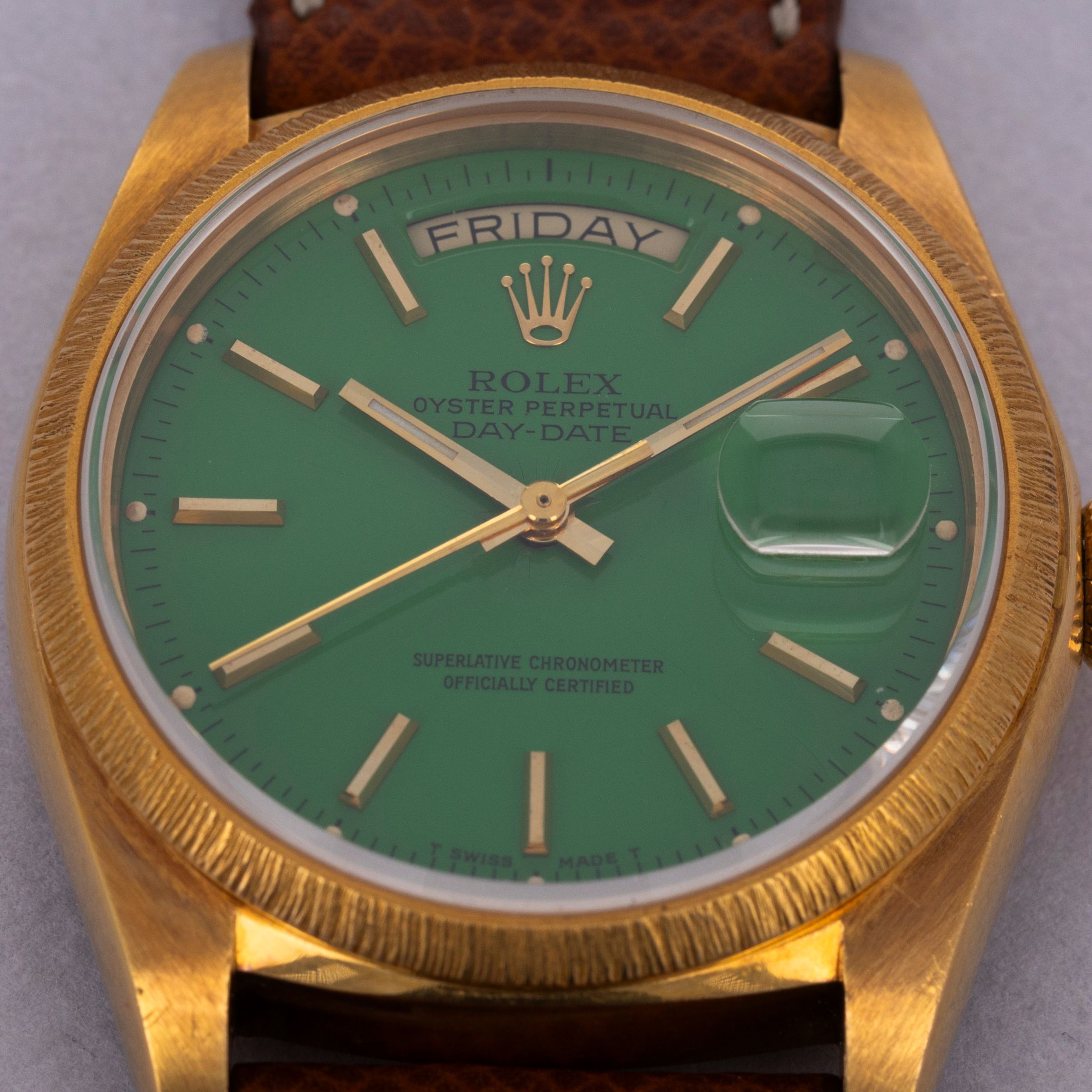 Rolex Day-Date 18078 Green Stella Dial Bark Bezel 18k YG