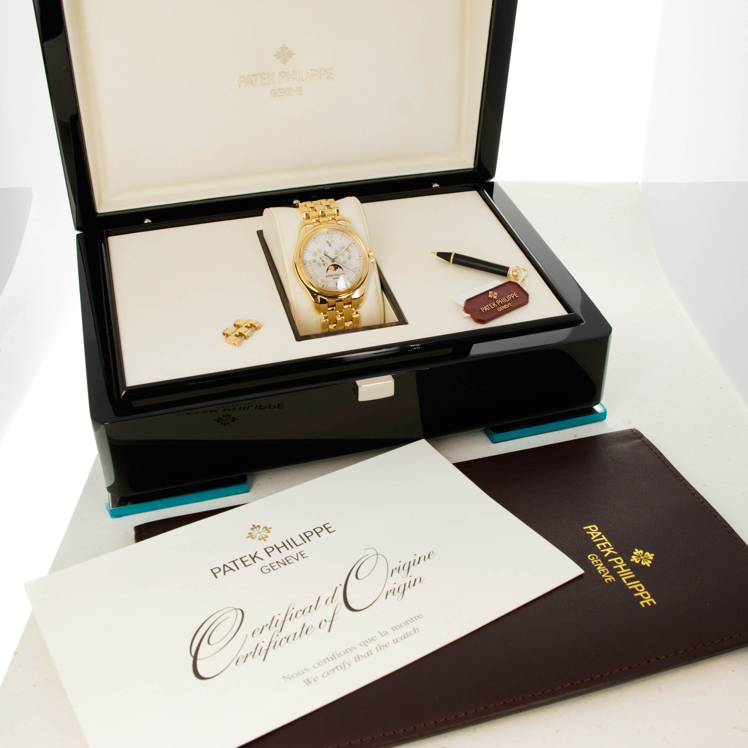 PATEK PhILIPPE 空箱　手帳　本 PATEK PhILIPPE 空箱 手帳 本