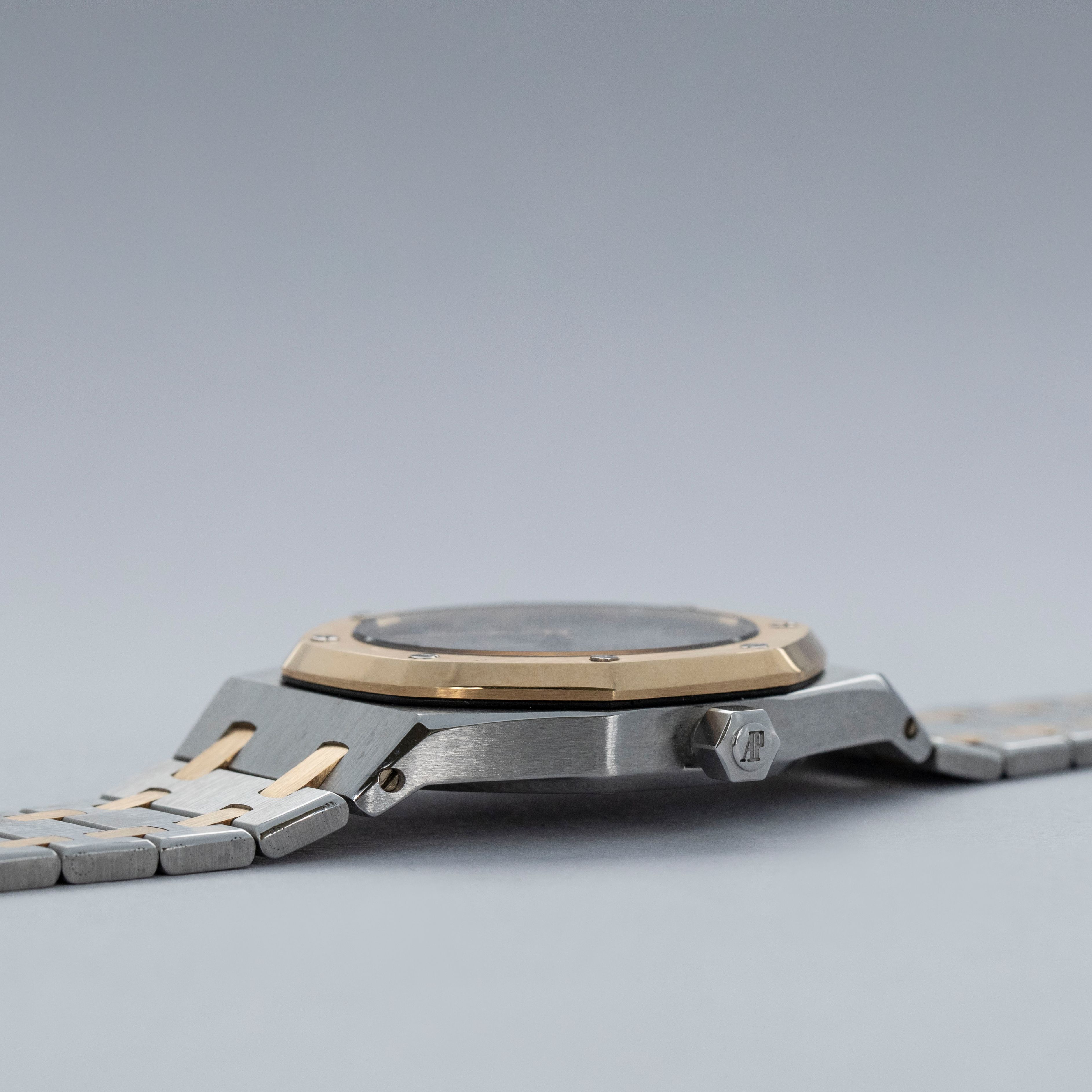 AUDEMARS PIGUET ROYAL OAK DAY-DATE 25572SA OWL TWO-TONE | Auctions