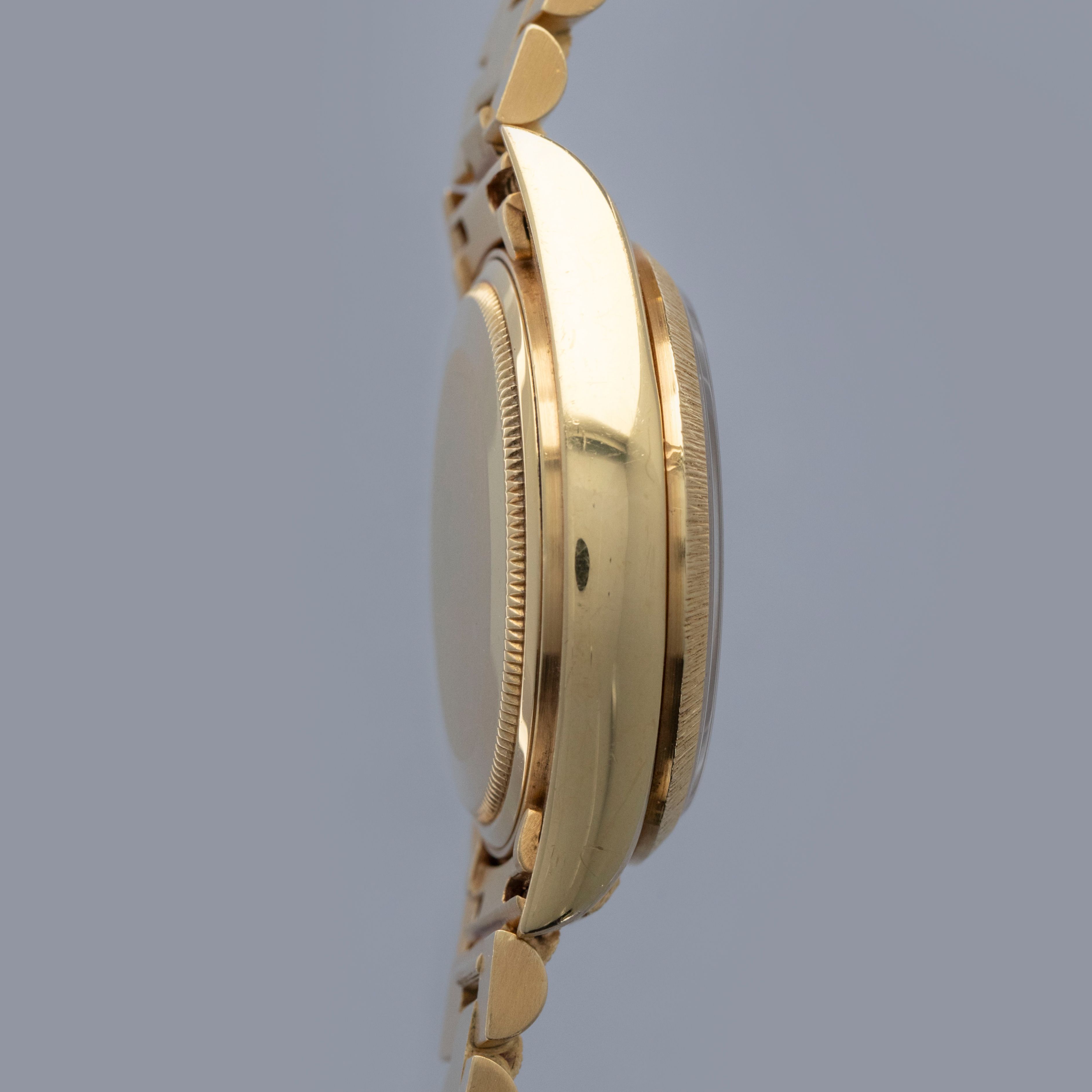 Rolex Day-Date 18078 Bark Finish Lapis Lazuli Dial 18k YG