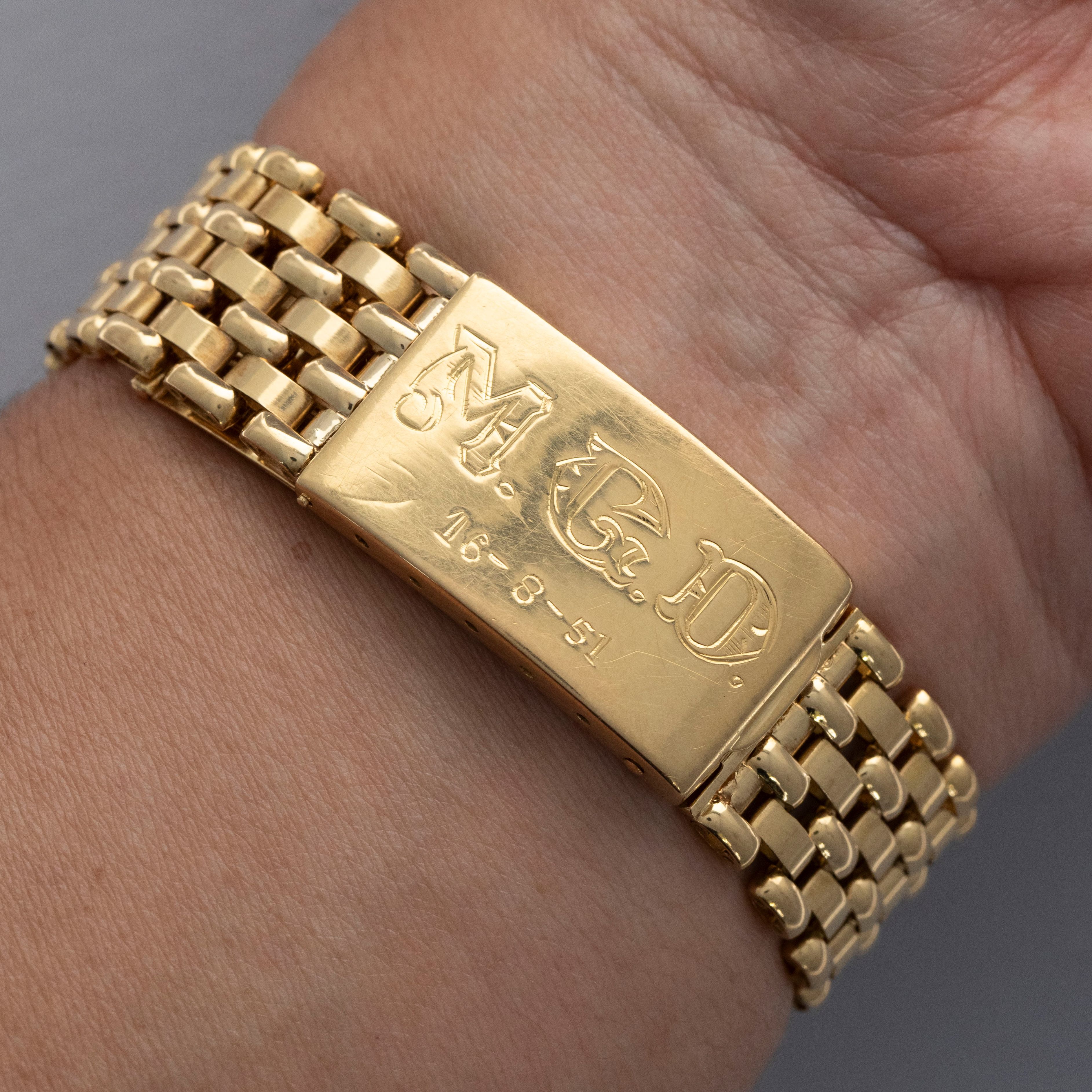 Gay Frères 18mm Straight Endlink Bracelet retailed by Serpico y