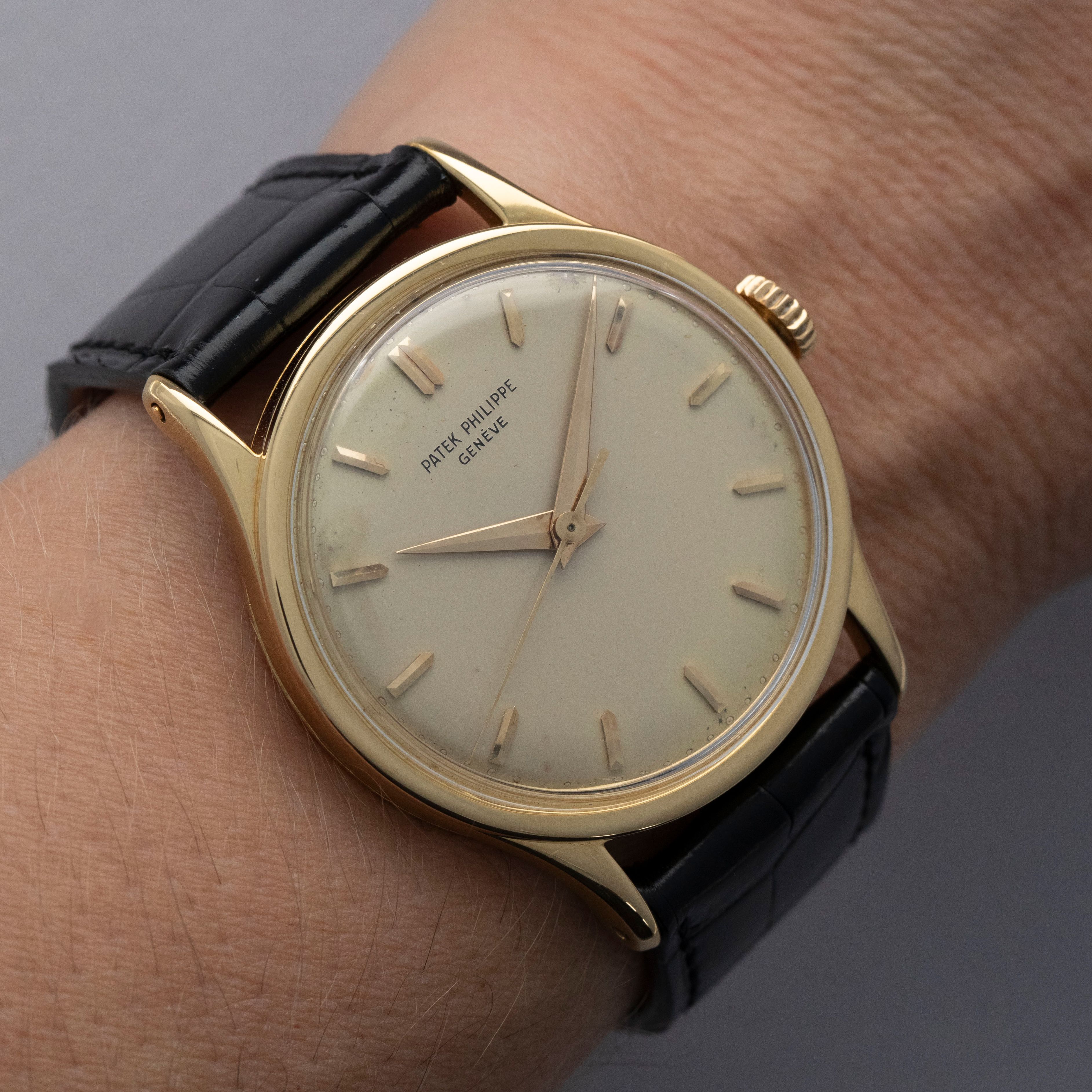 ••✿PAKEU✿•• Patek Philippe Calatrava 570J 18k YG with Extract of the Archives