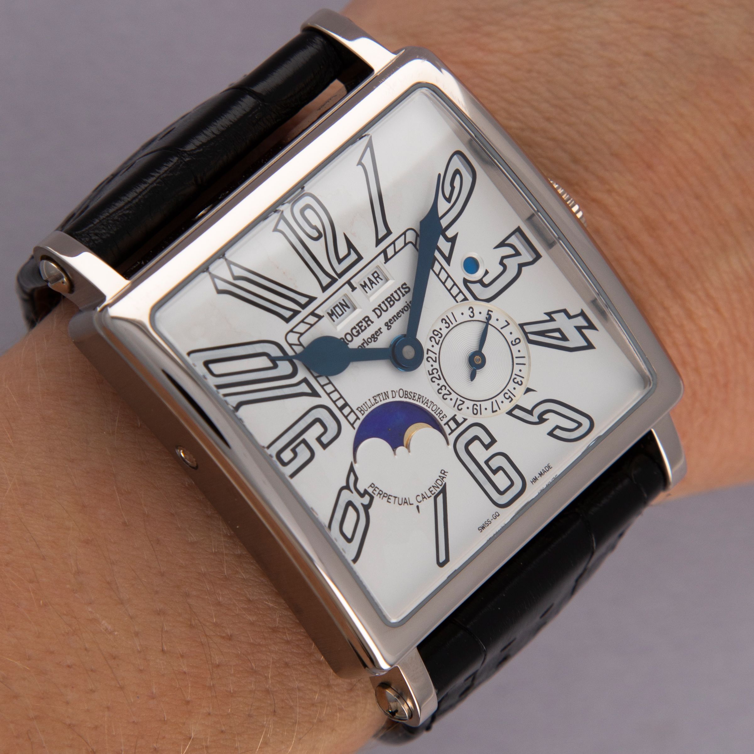 Roger Dubuis Golden Square Perpetual Calendar G40 1439 0 GNP1.7A