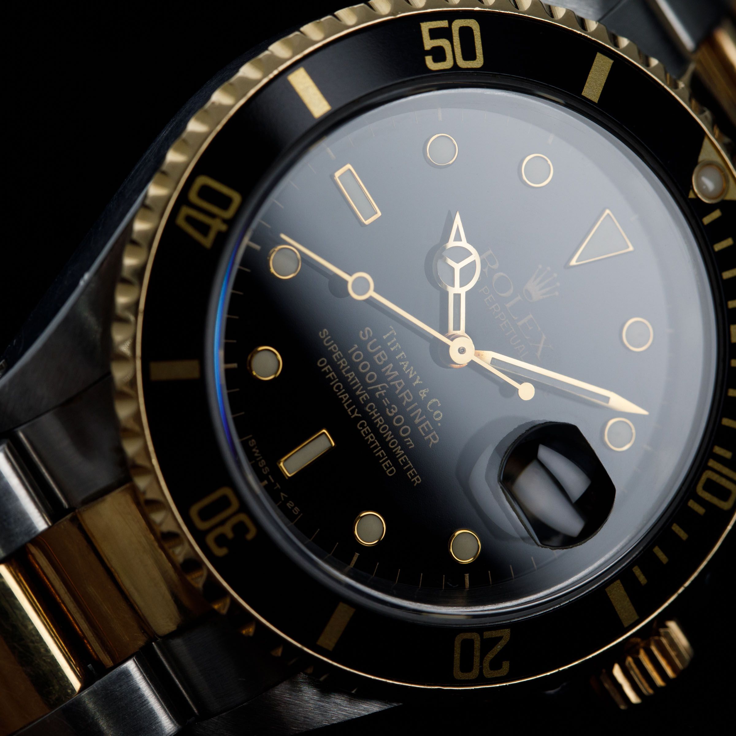 TRUDIVE フルスーツ ブラック/ゴールド Rolex Submariner 16613 Two-Tone Black Dial Retailed by Tiffany