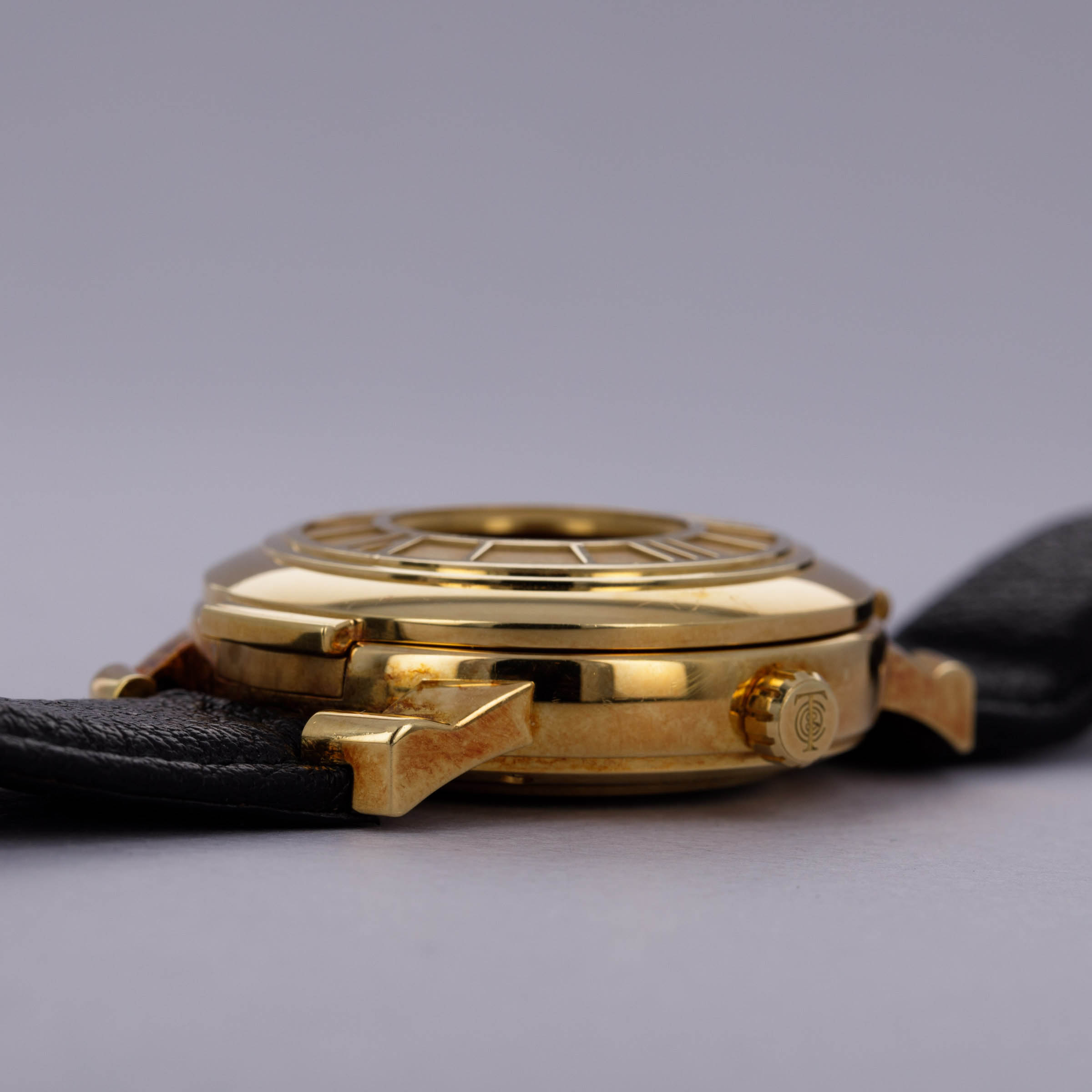 Tiffany & Co. Atlas Demi Hunter 18k YG | Auctions | Loupe This
