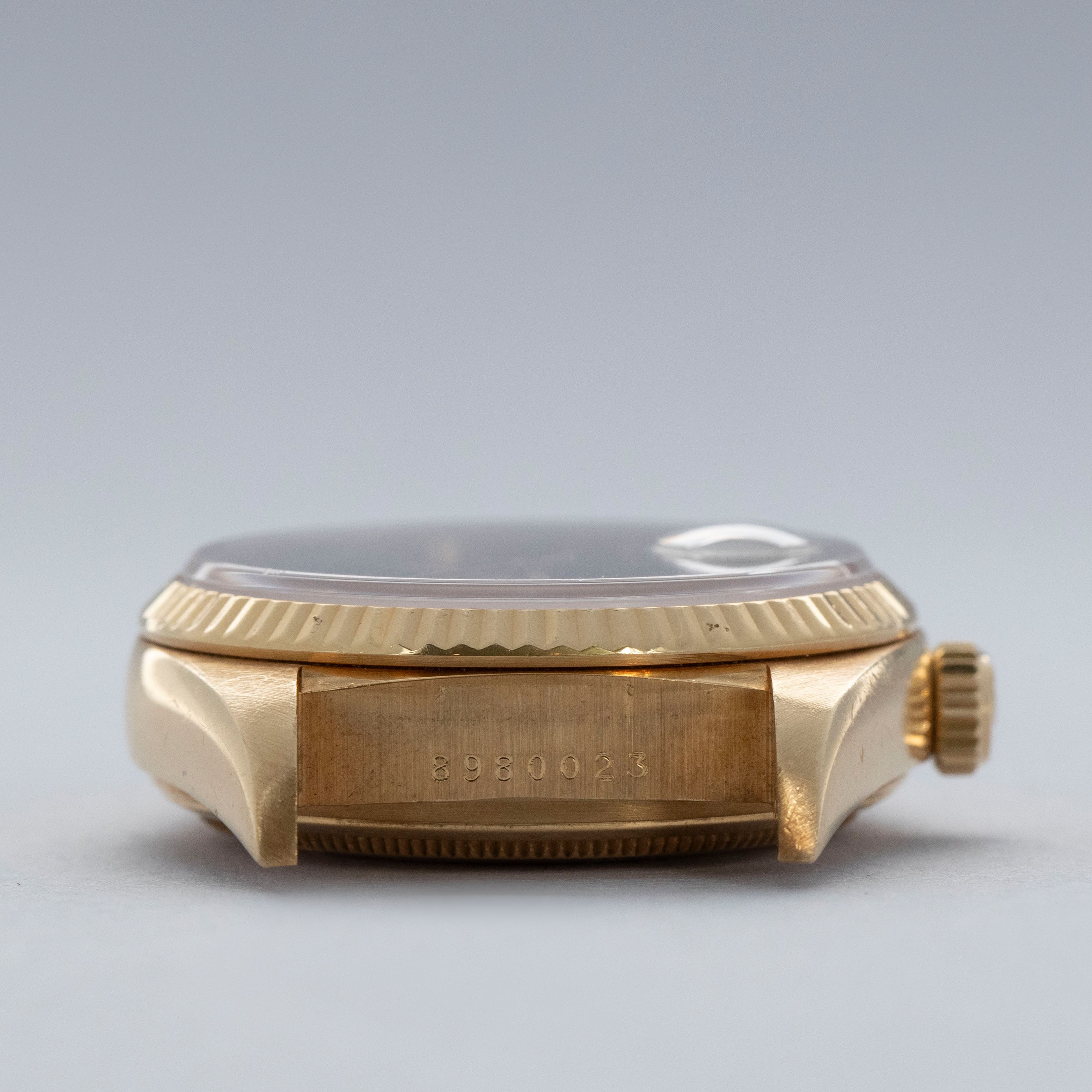 Apple - yuuk Rolex Day-Date 18038 Onyx Dial 18k YG | Auctions | Loupe This