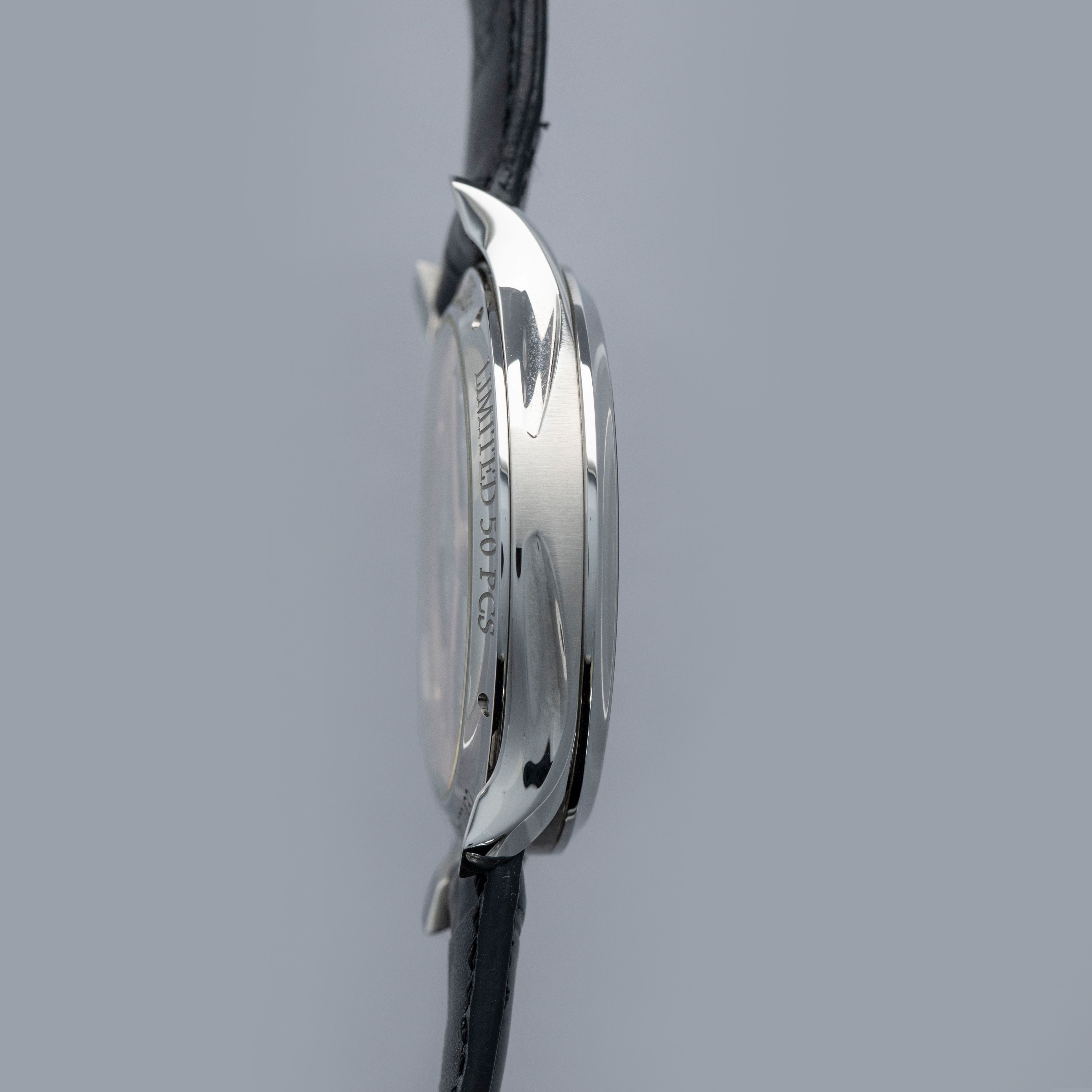 H Moser & Cie. Endeavour Center Seconds 1200-1221 Mosaic Green