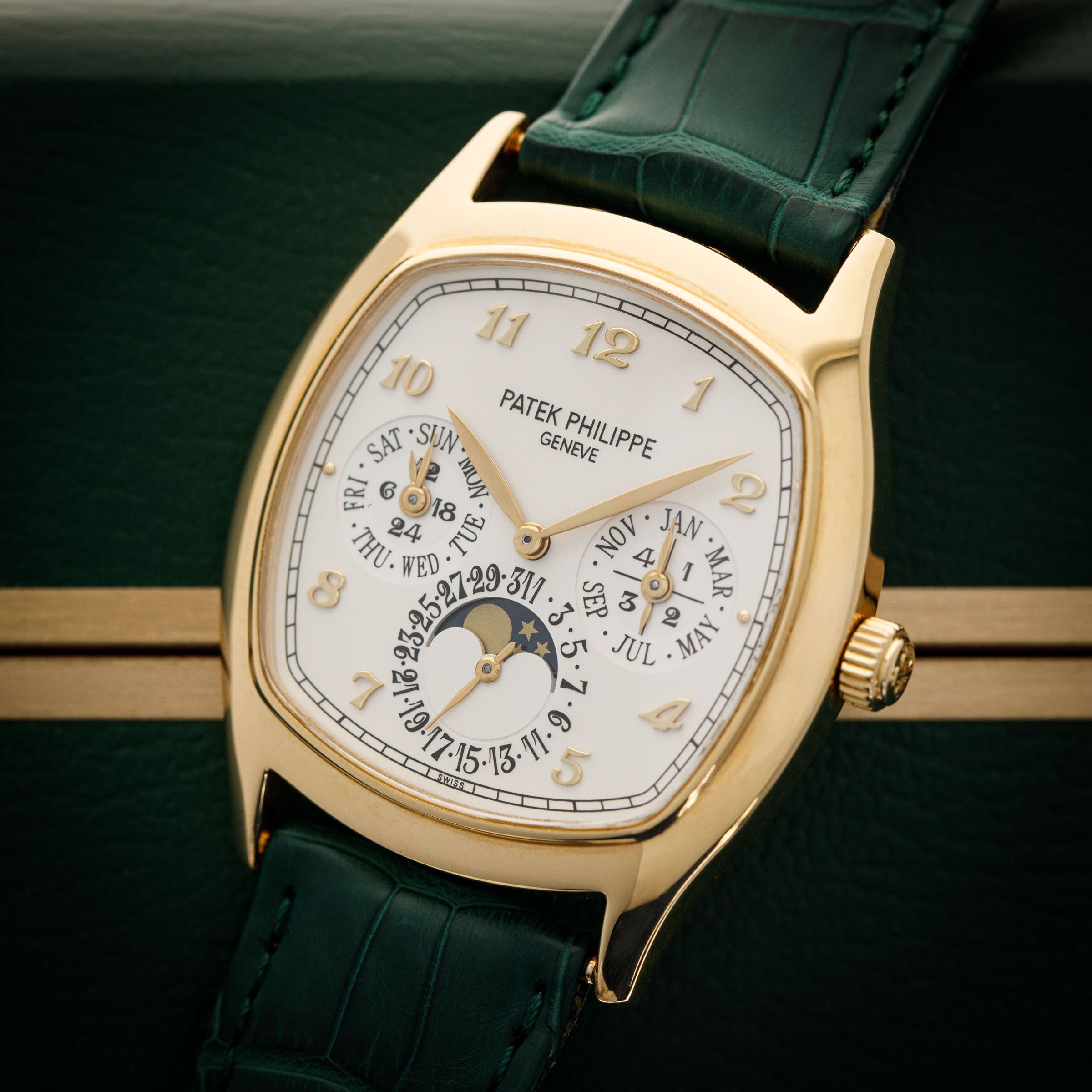 Patek Philippe Perpetual Calendar 5940J-001 18k YG | Auctions