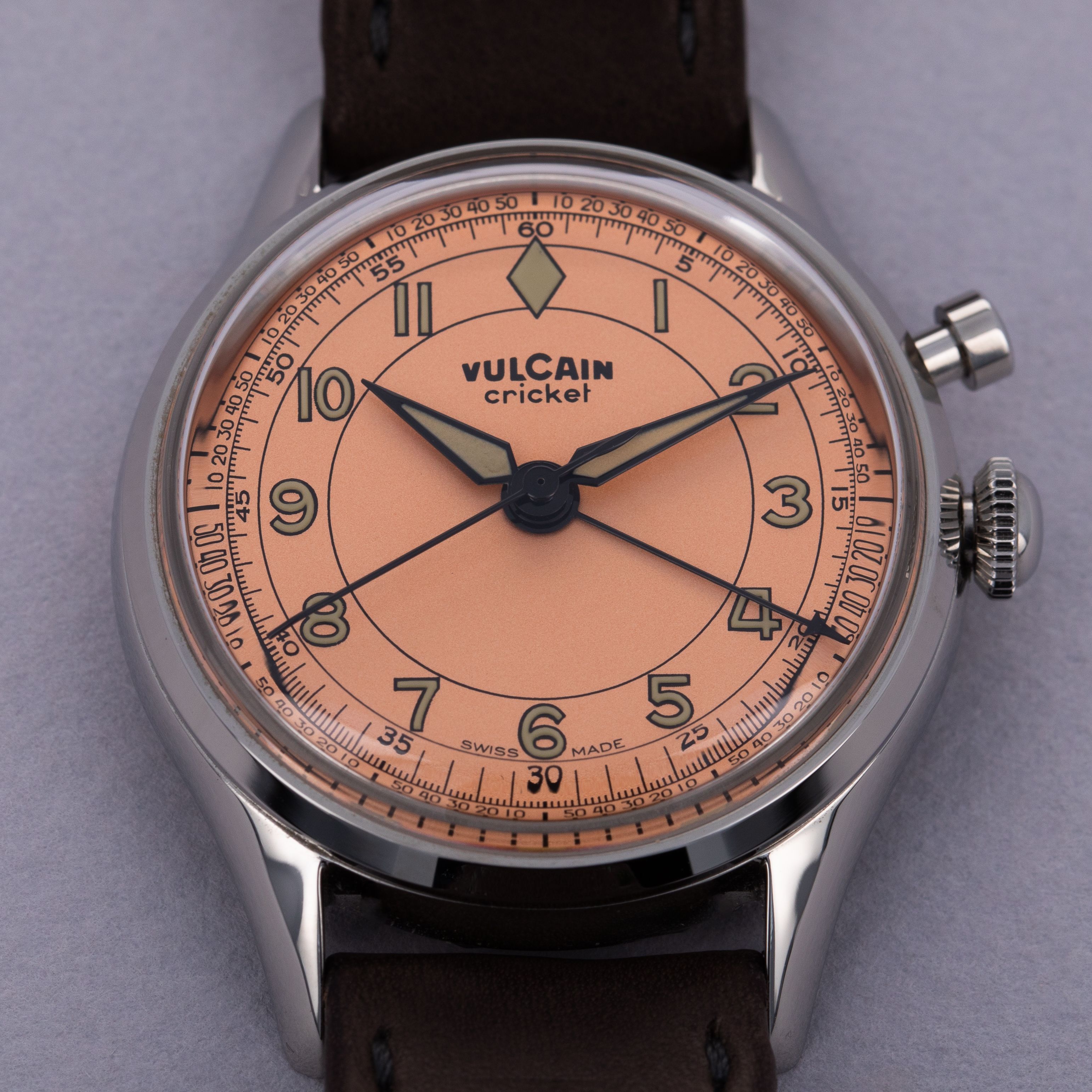 Vulcain Cricket Classique Salmon Limited Edition 36mm | Auctions