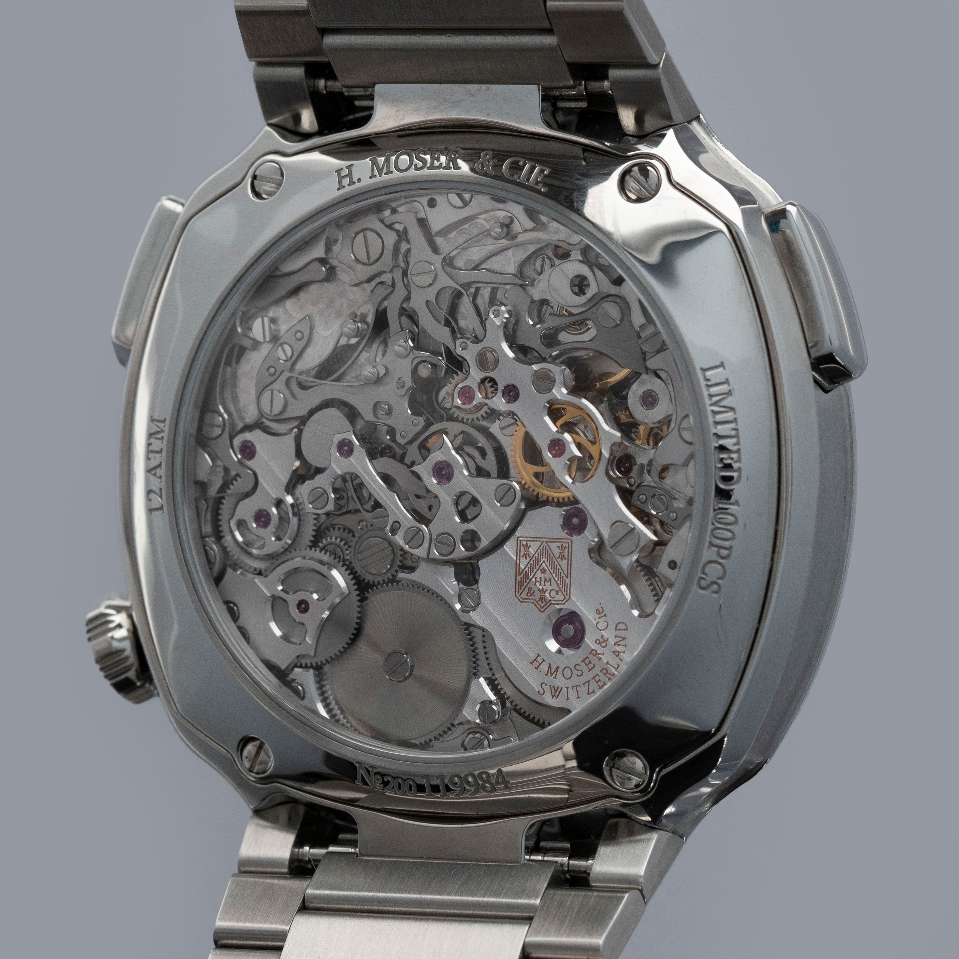 MOSER STREAMLINER FLYBACK CHRONOGRAPH AUTOMATIC GREY FUME DIAL