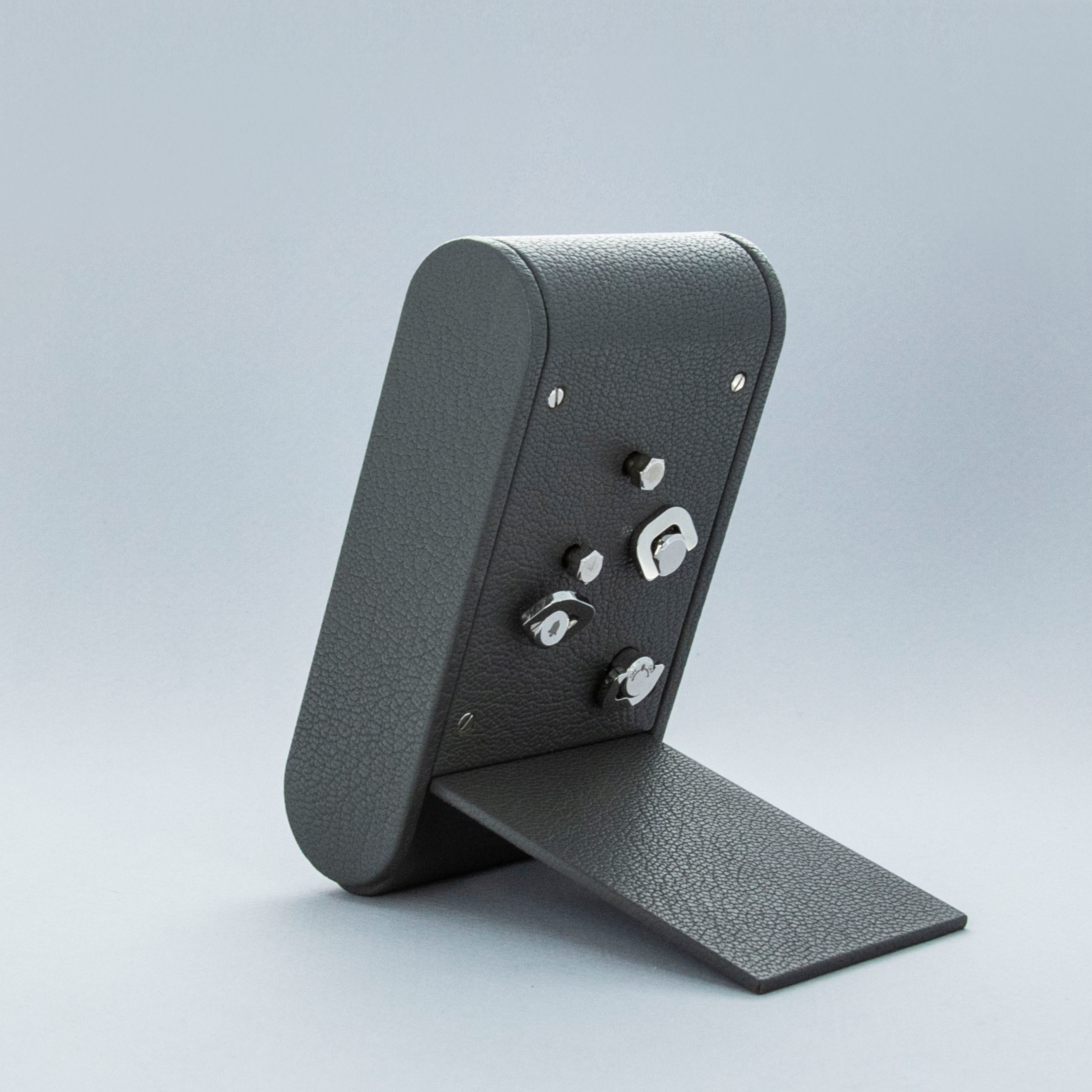 HODINKEE EIGHT-DAY TRAVEL CLOCK | Auctions | Loupe This