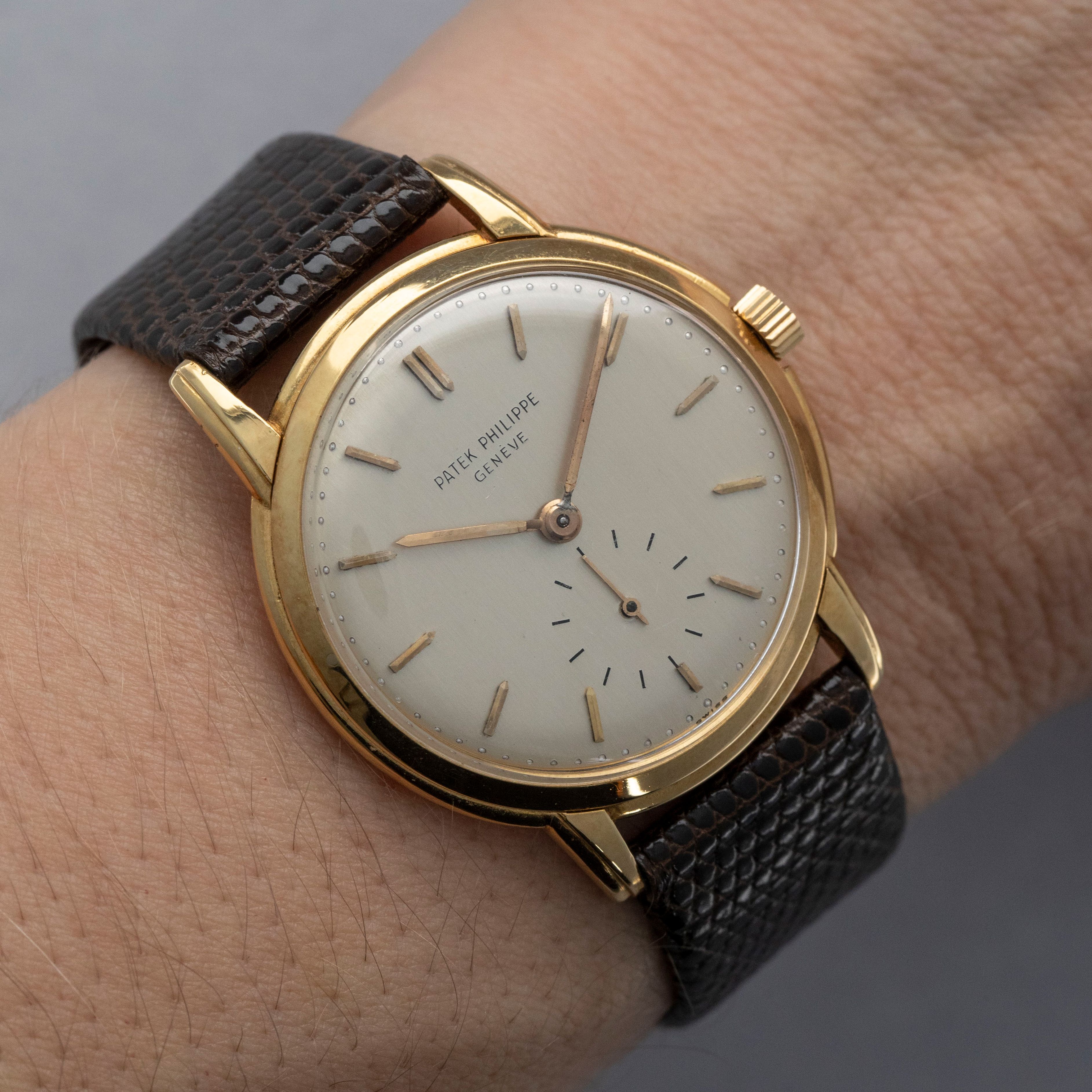 Patek Philippe Calatrava 2484J 18k YG | Auctions | Loupe This