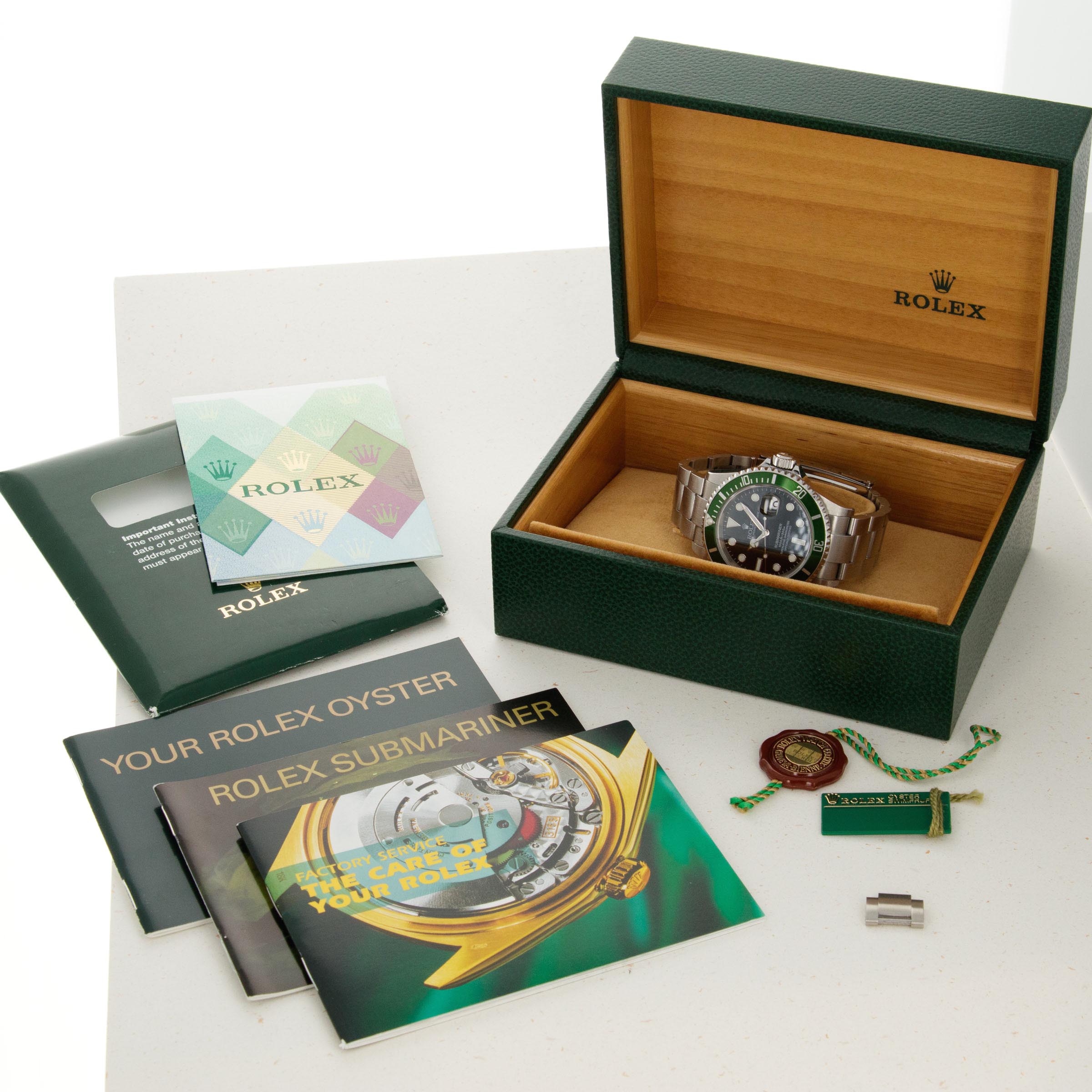 【70％OFF】 Green Anniversary 16610LV Submariner Rolex Flat and Box Four 時計