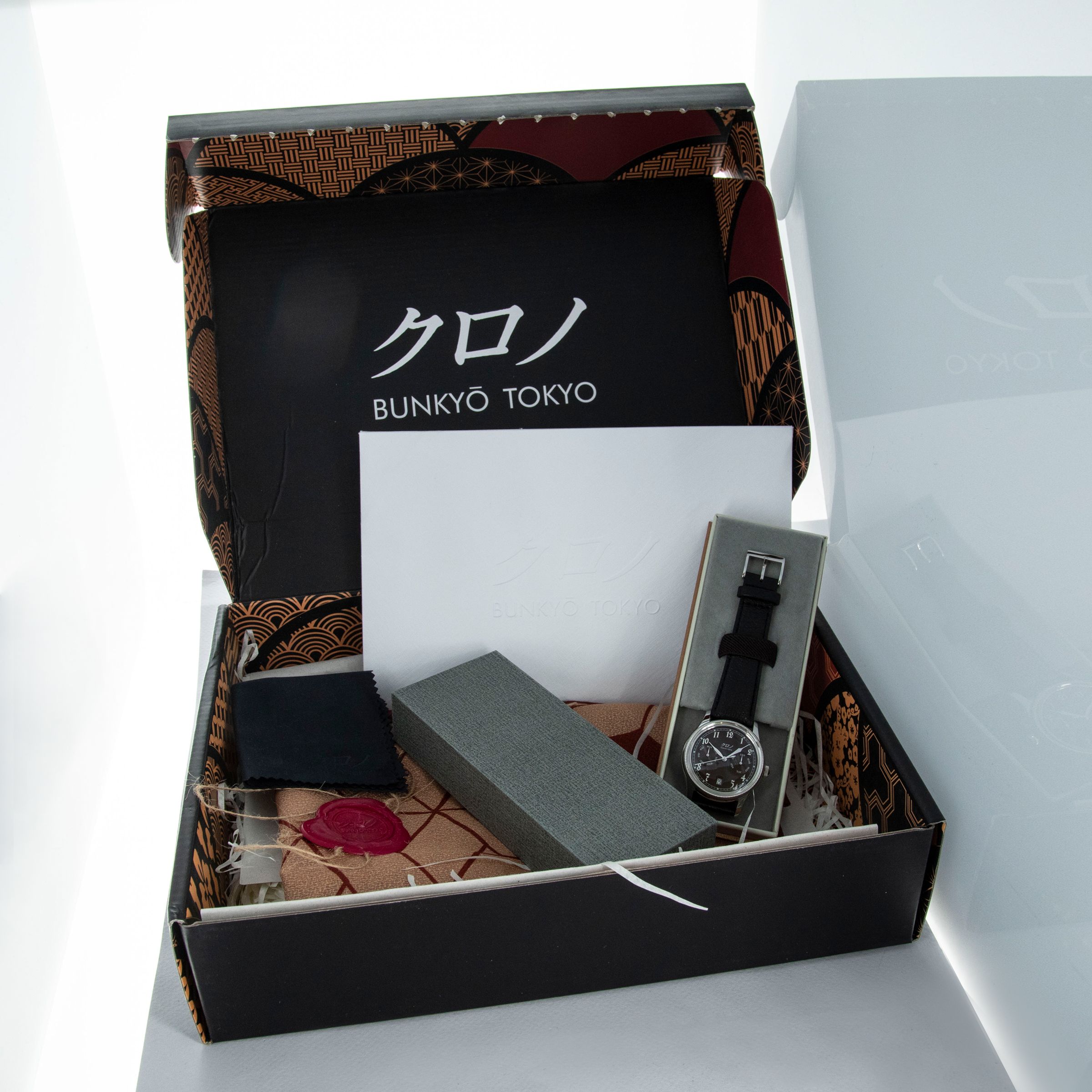 KURONO TOKYO AZUKI ANNIVERSARY CALENDRIER | Auctions | Loupe This
