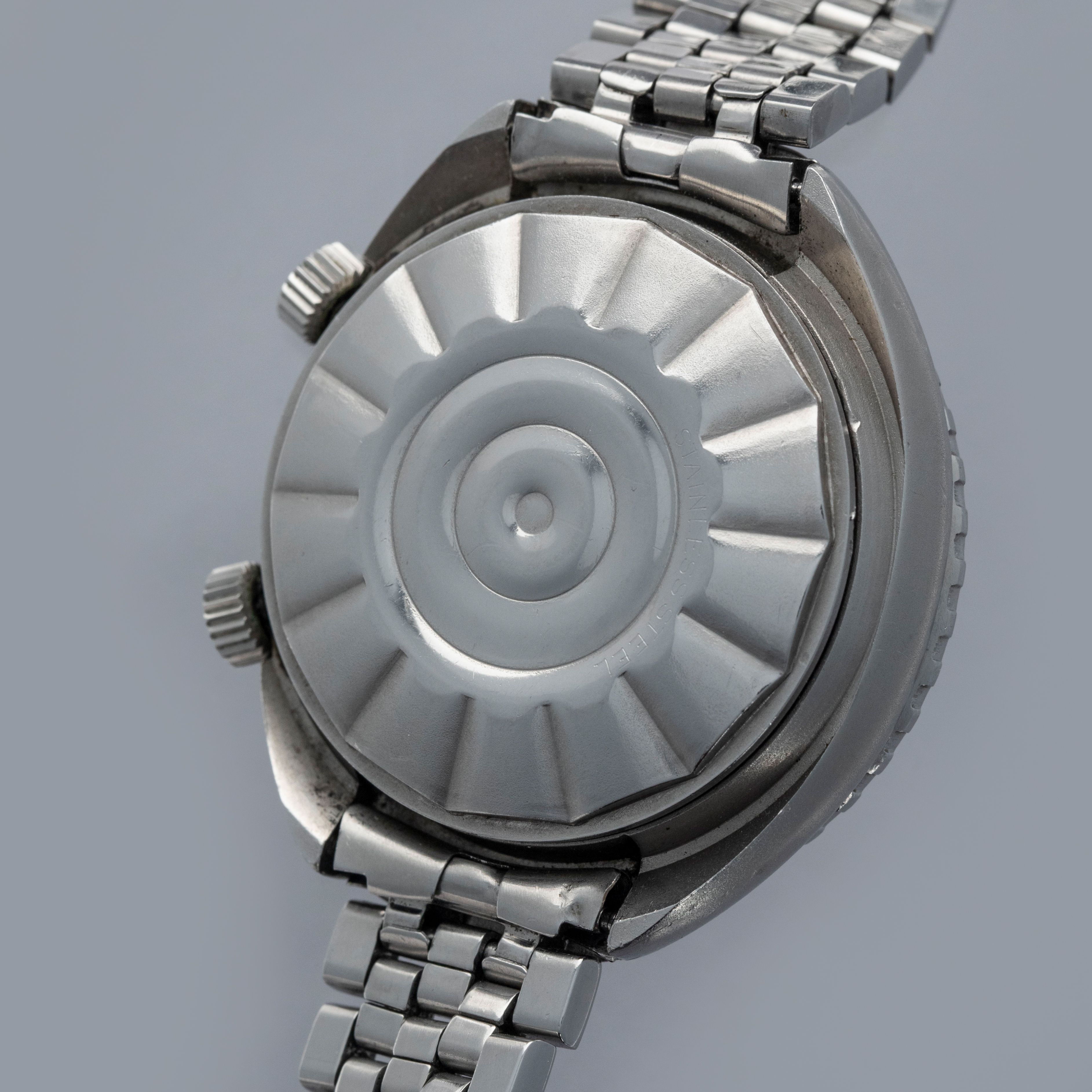 Jaeger-LeCoultre Memovox Polaris ll E870 | Auctions | Loupe This