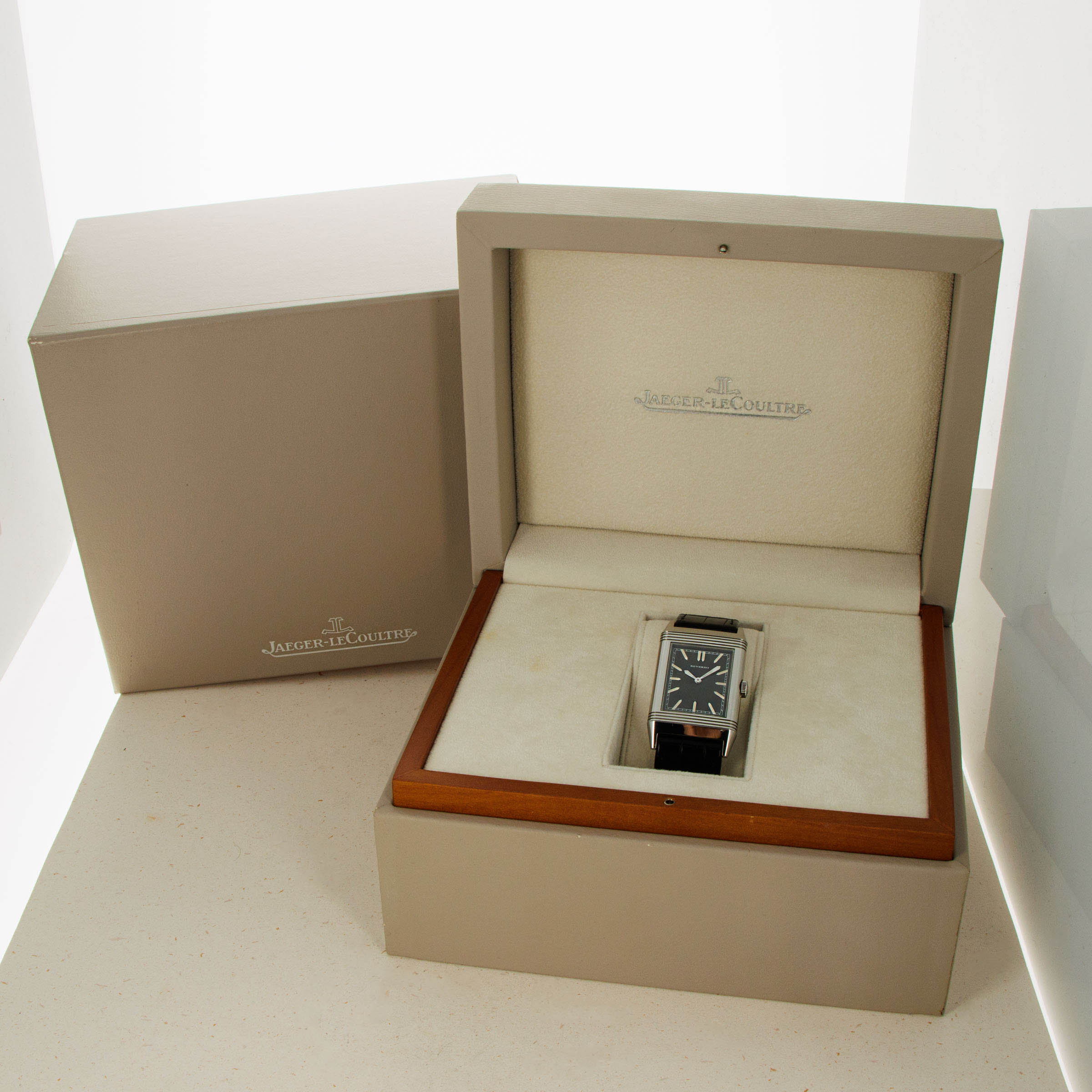 Jaeger LeCoultre Reverso Ultra Thin 1931 Tribute 277.8.62 Box and