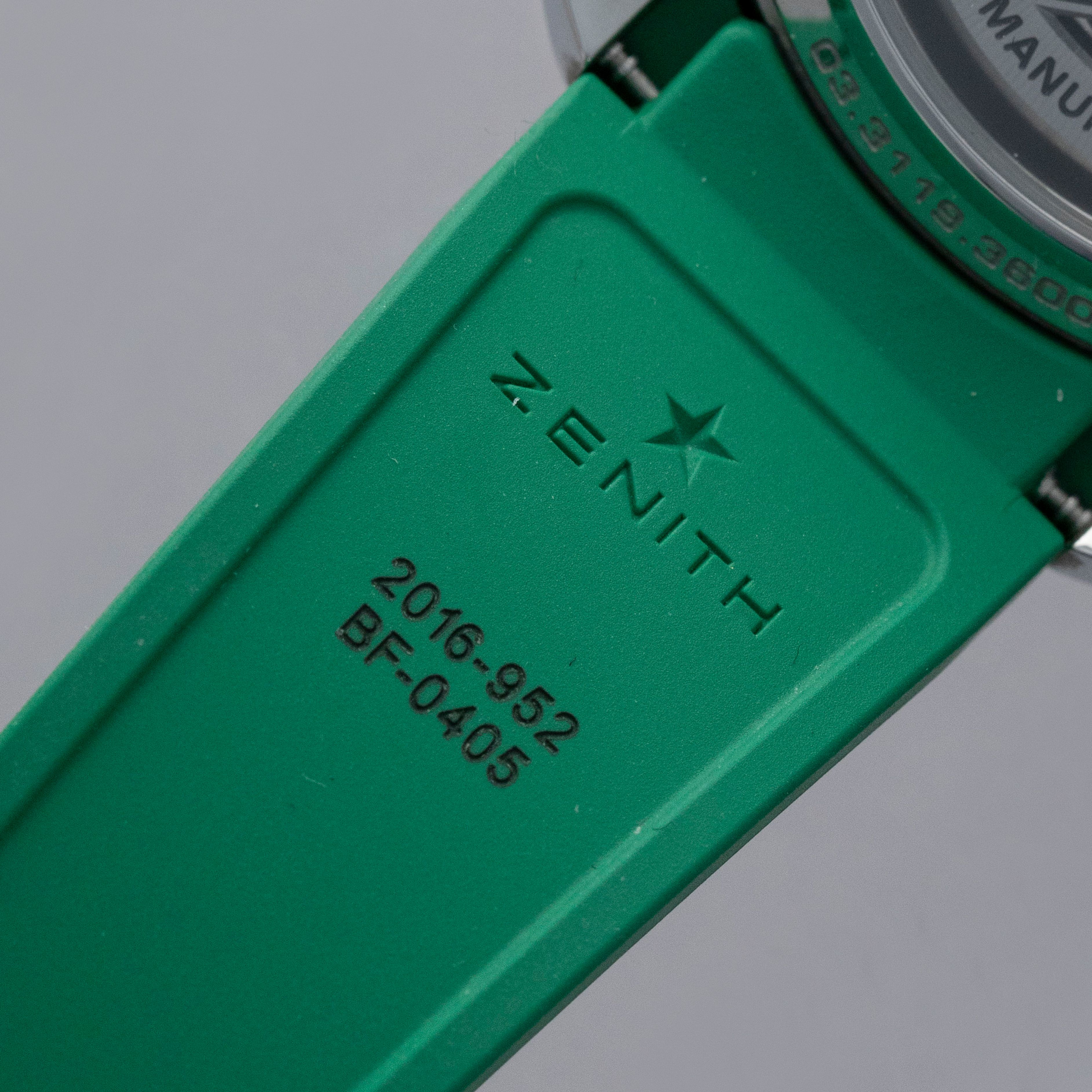 Zenith Chronomaster Sport 03.3119.3600/56.R952 Green Ceramic Bezel