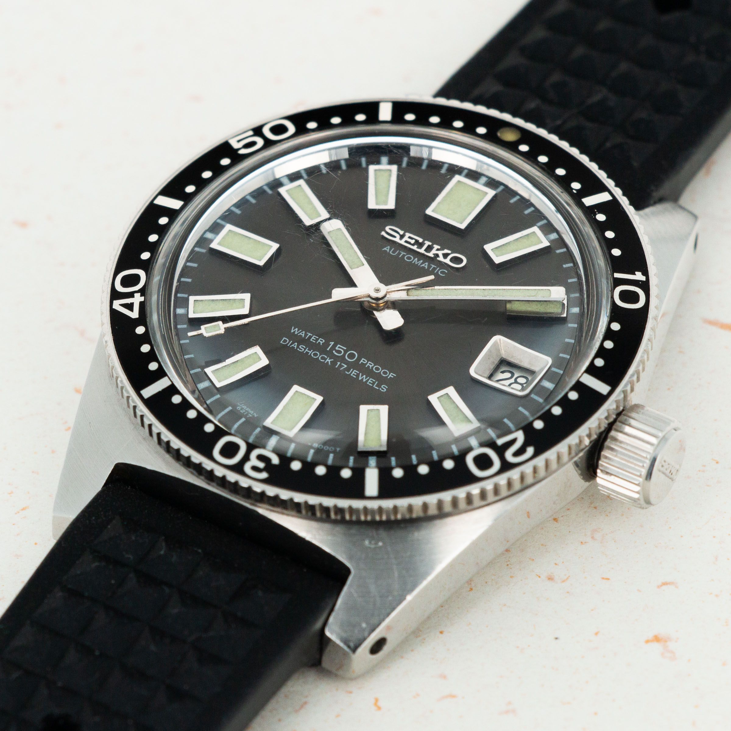 Seiko 62 Mas Rubber Ref. 6217-8001 | Auctions | Loupe This