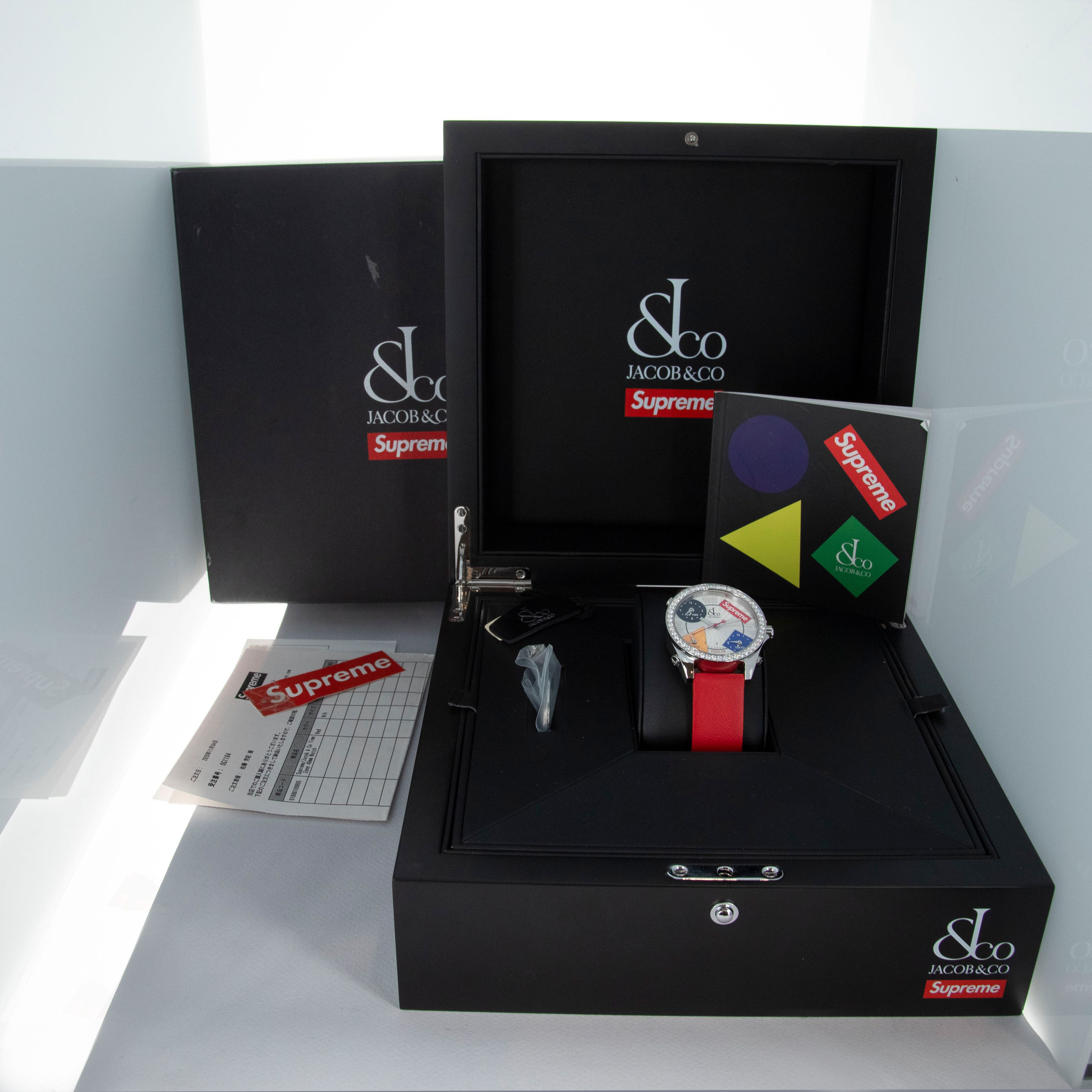 シュプリーム Jacob & Co. x Supreme Four Timezone Diamond Bezel 40mm | Auctions