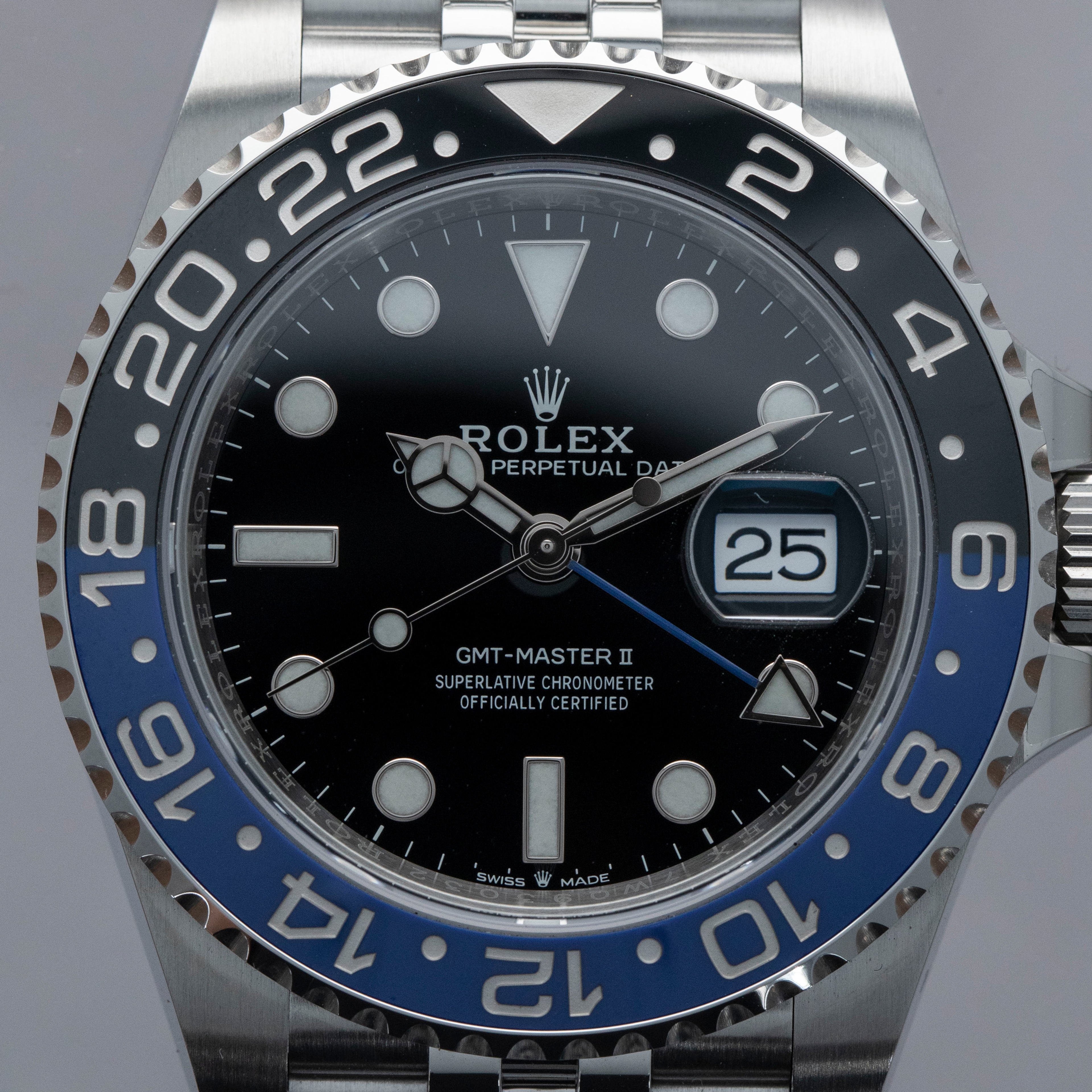 THE BEZEL