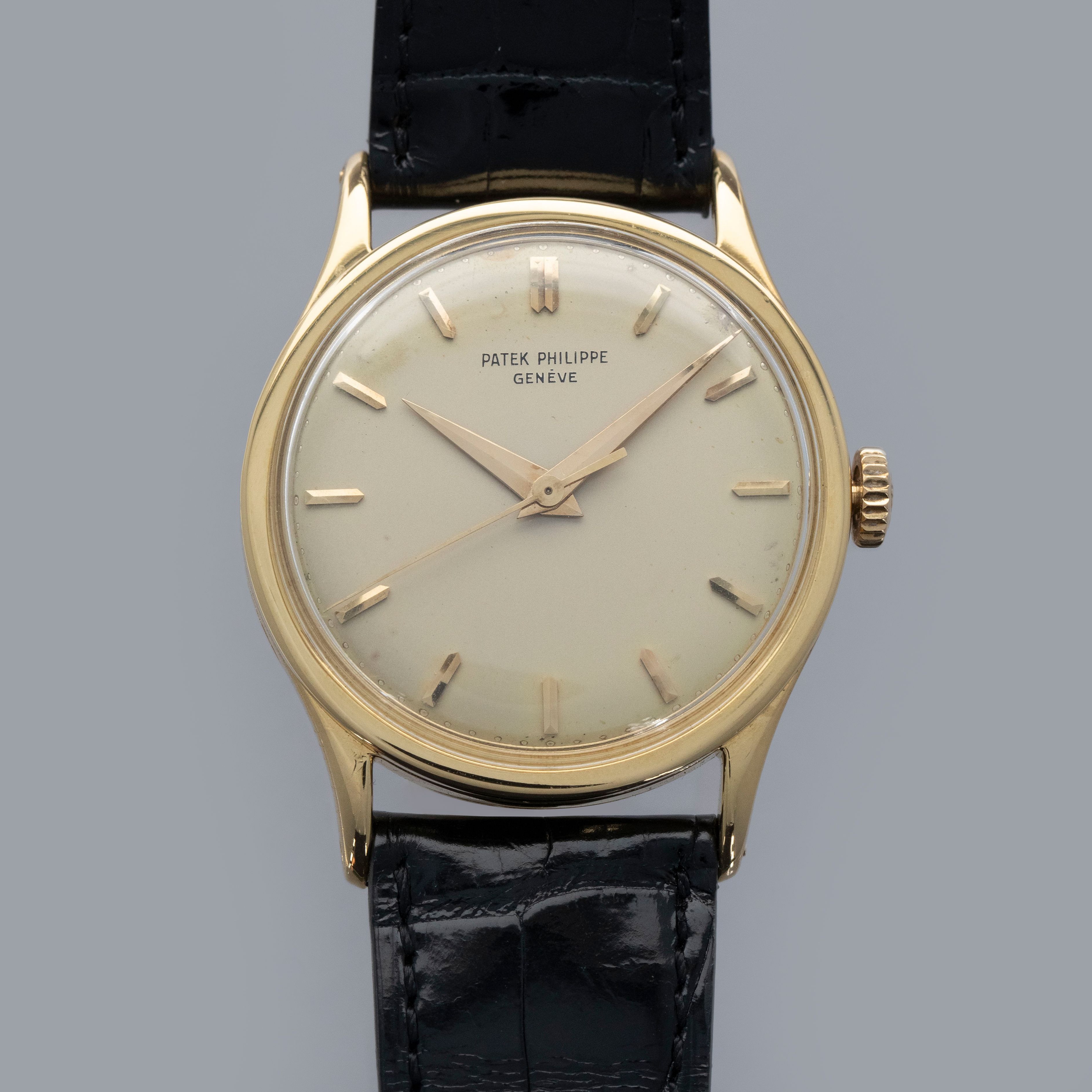 Patek Philippe Calatrava 570J 18k YG with Extract of the Archives