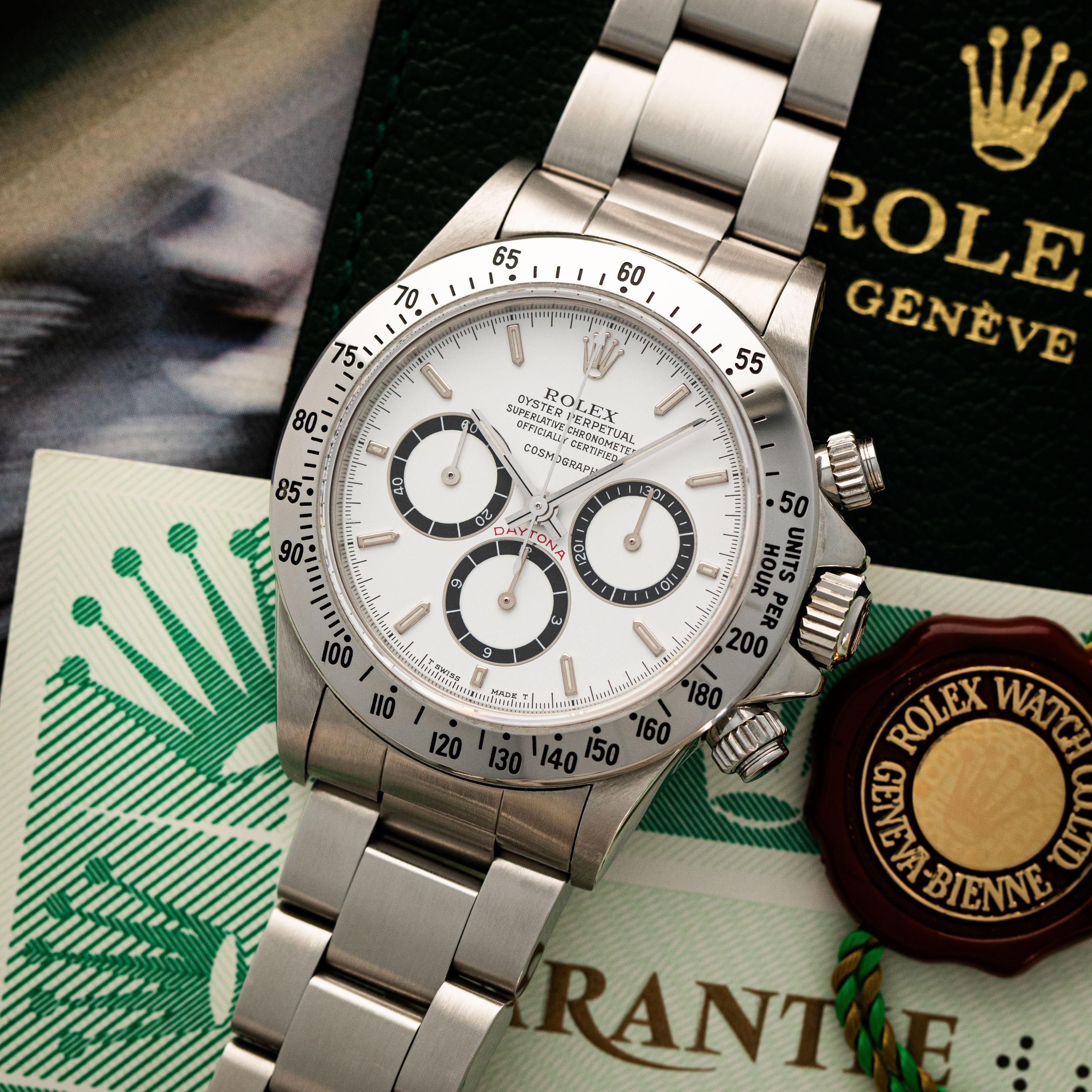 ROLEX COSMOGRAPH DAYTONA 16520 R SERIAL FLOATING WHITE DIAL BOX