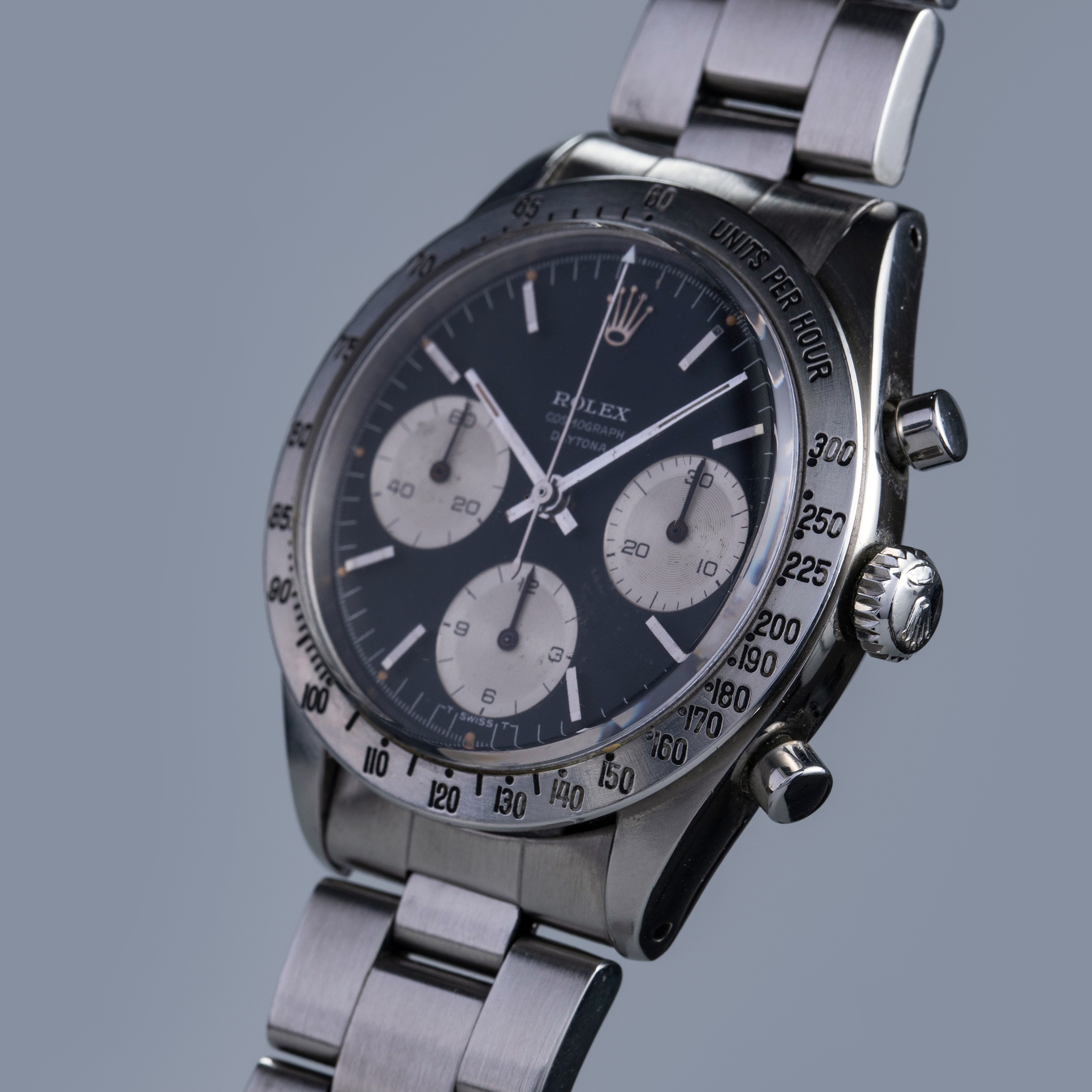 THE BEZEL