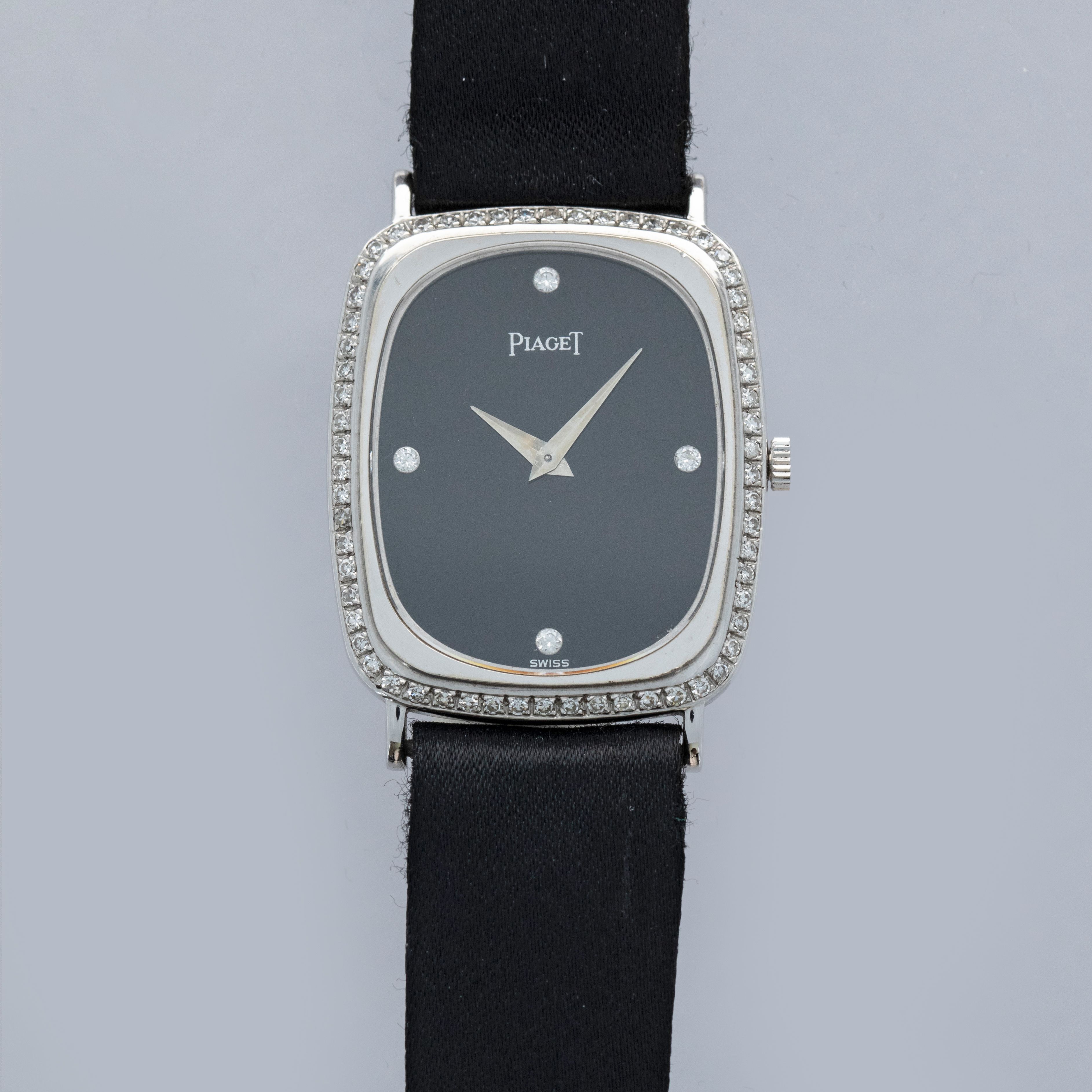 Piaget Manual-Wind 92510 Onyx and Diamond 18k WG | Auctions