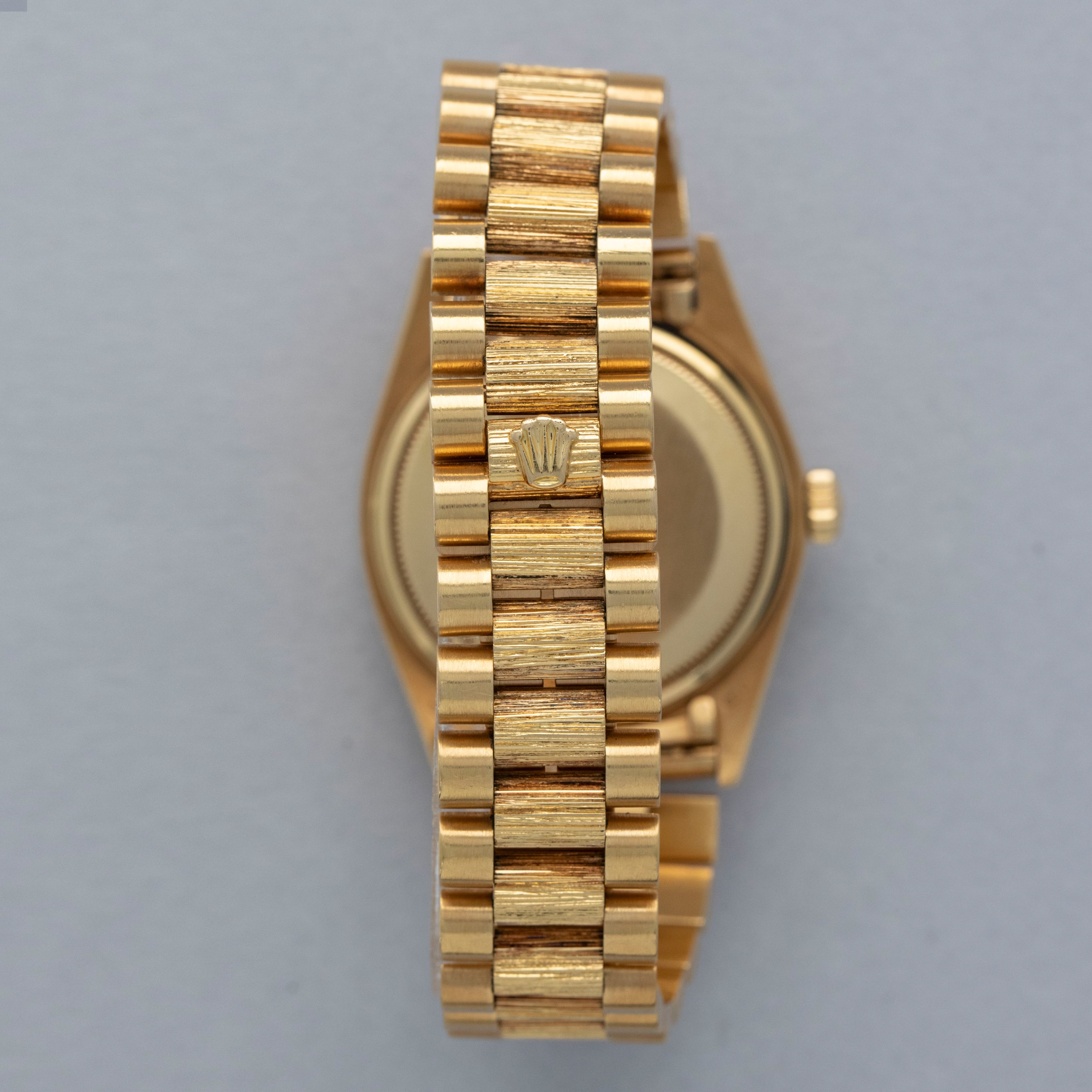 Rolex Day-Date 18078 Bark Finish Lapis Lazuli Dial 18k YG