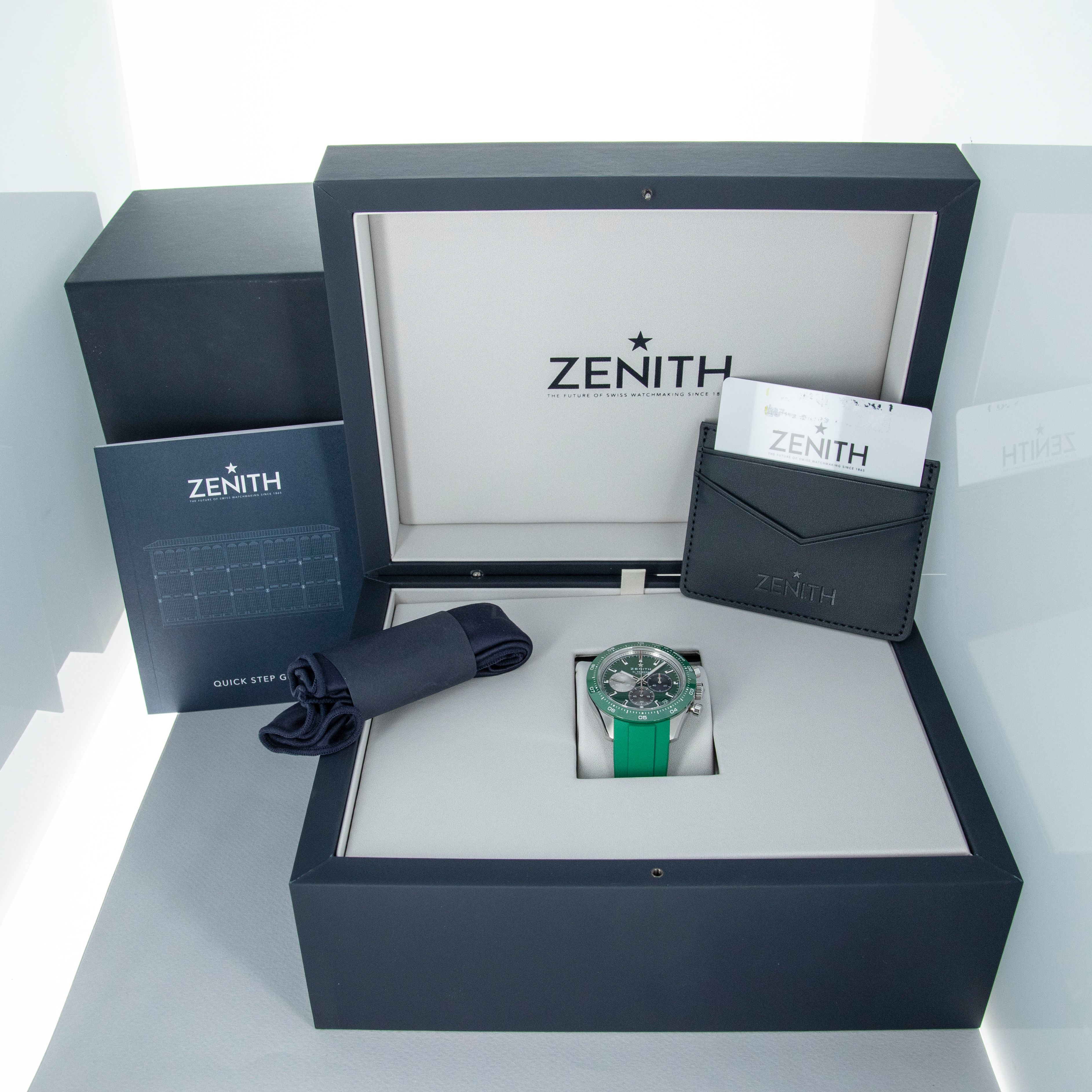 Zenith Chronomaster Sport 03.3119.3600/56.R952 Green Ceramic Bezel