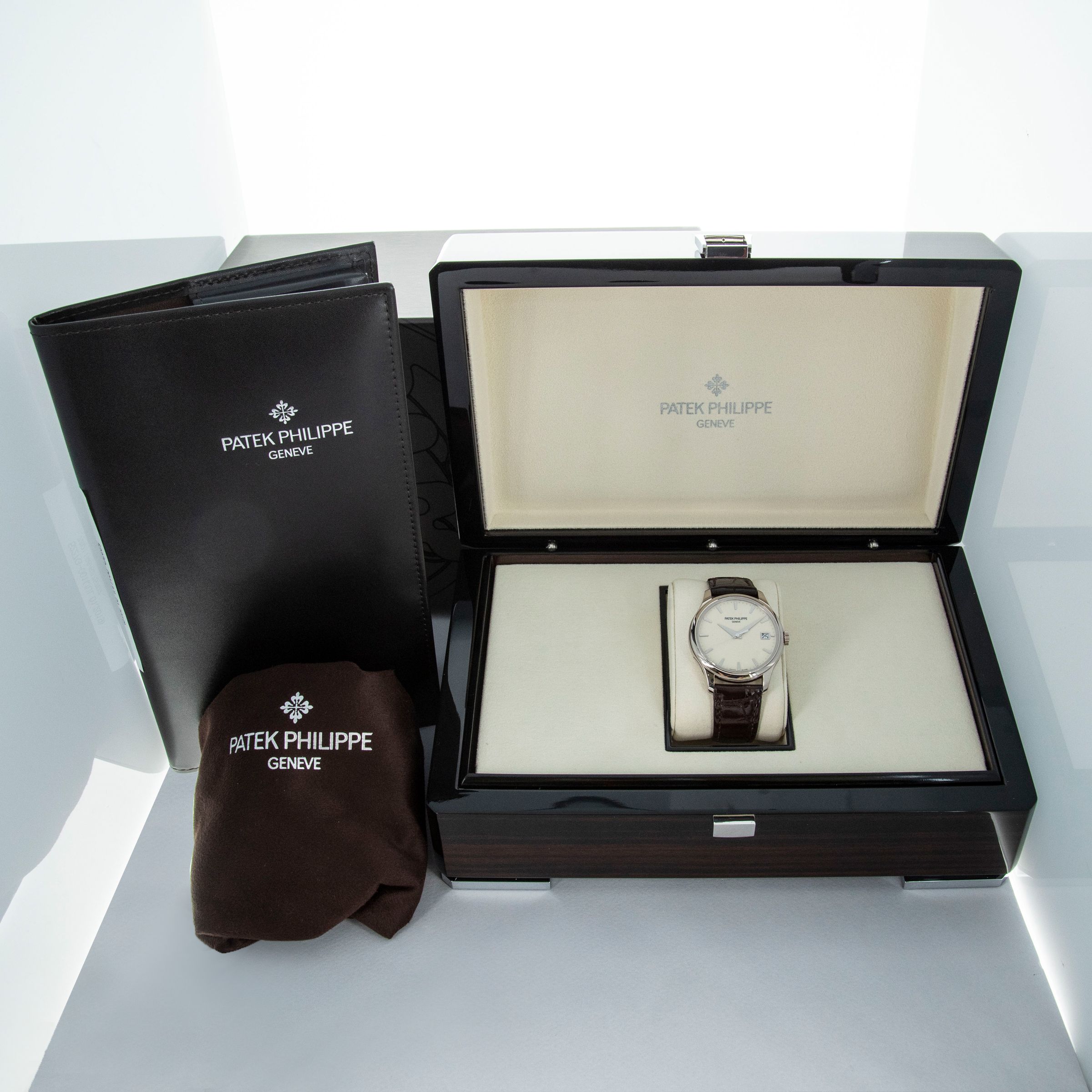 Patek Philippe Hunter Case Calatrava 5227G 18k WG Box and Papers
