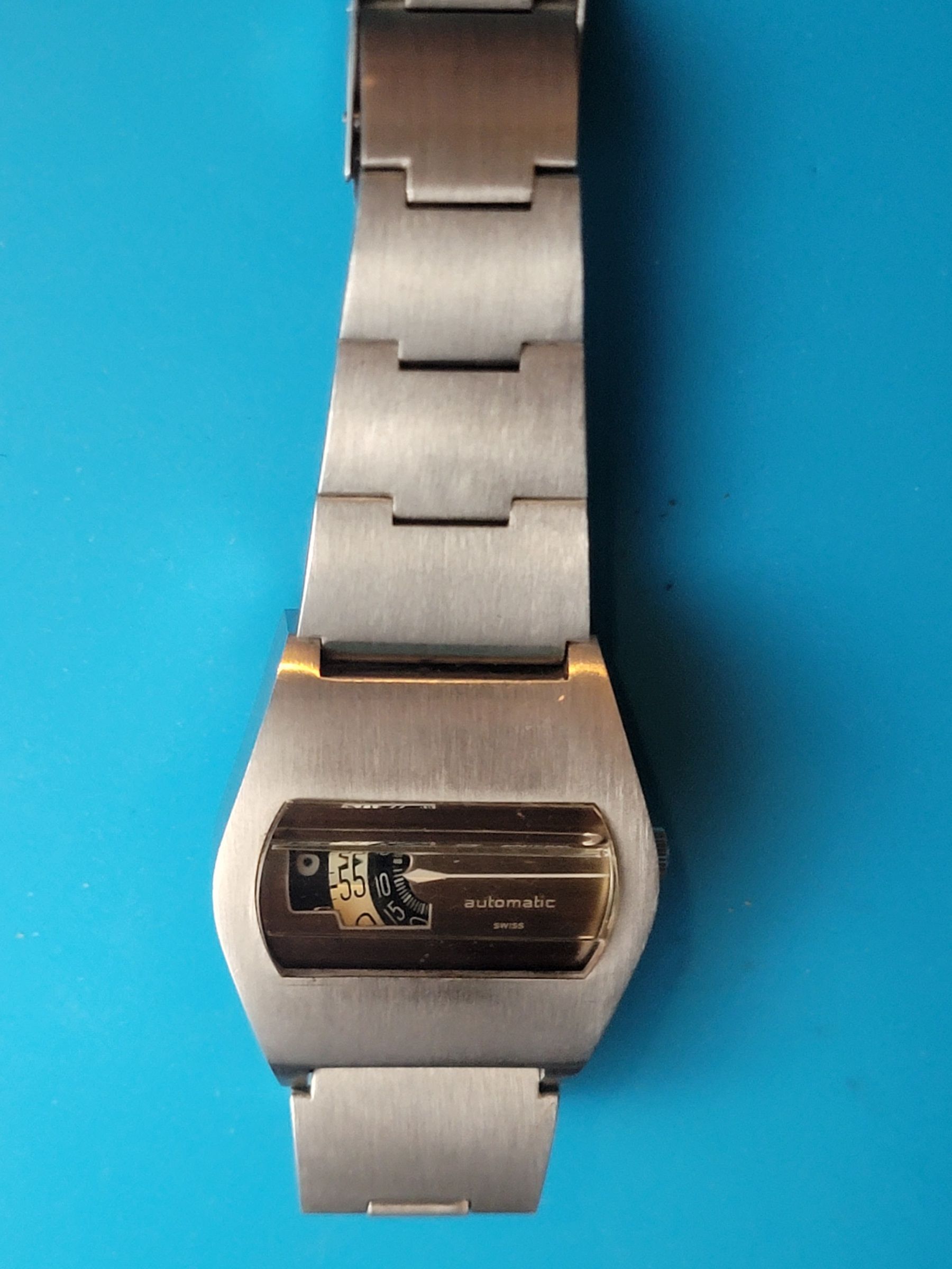 Enicar Automatic Mechanical Digital Jump Hour #WatchFamforUkraine