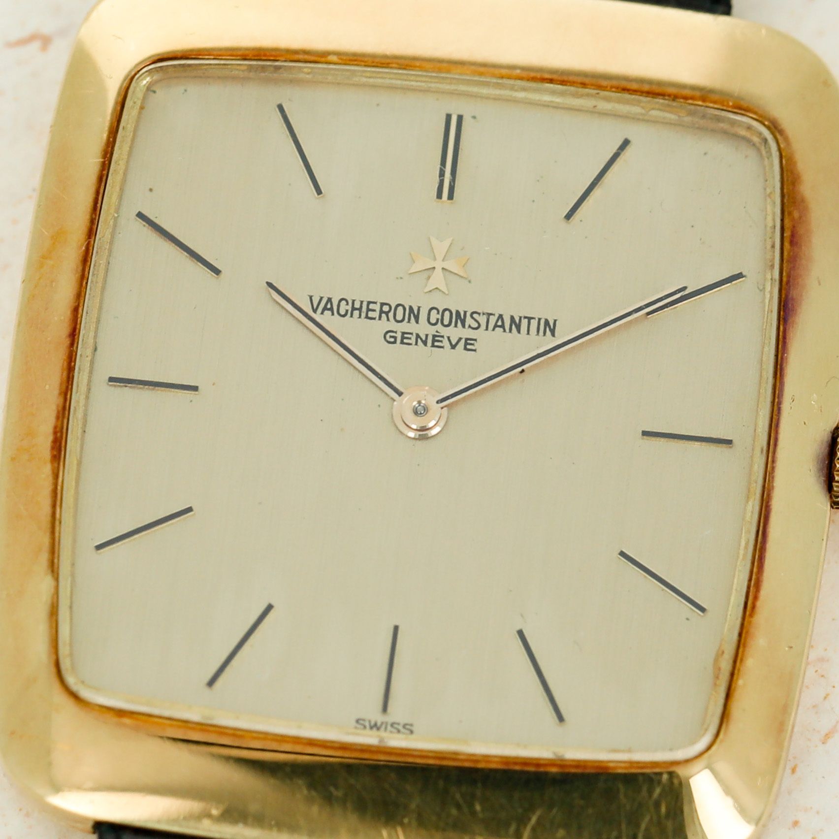 Vacheron Constantin 33203 18k YG Auctions Loupe This