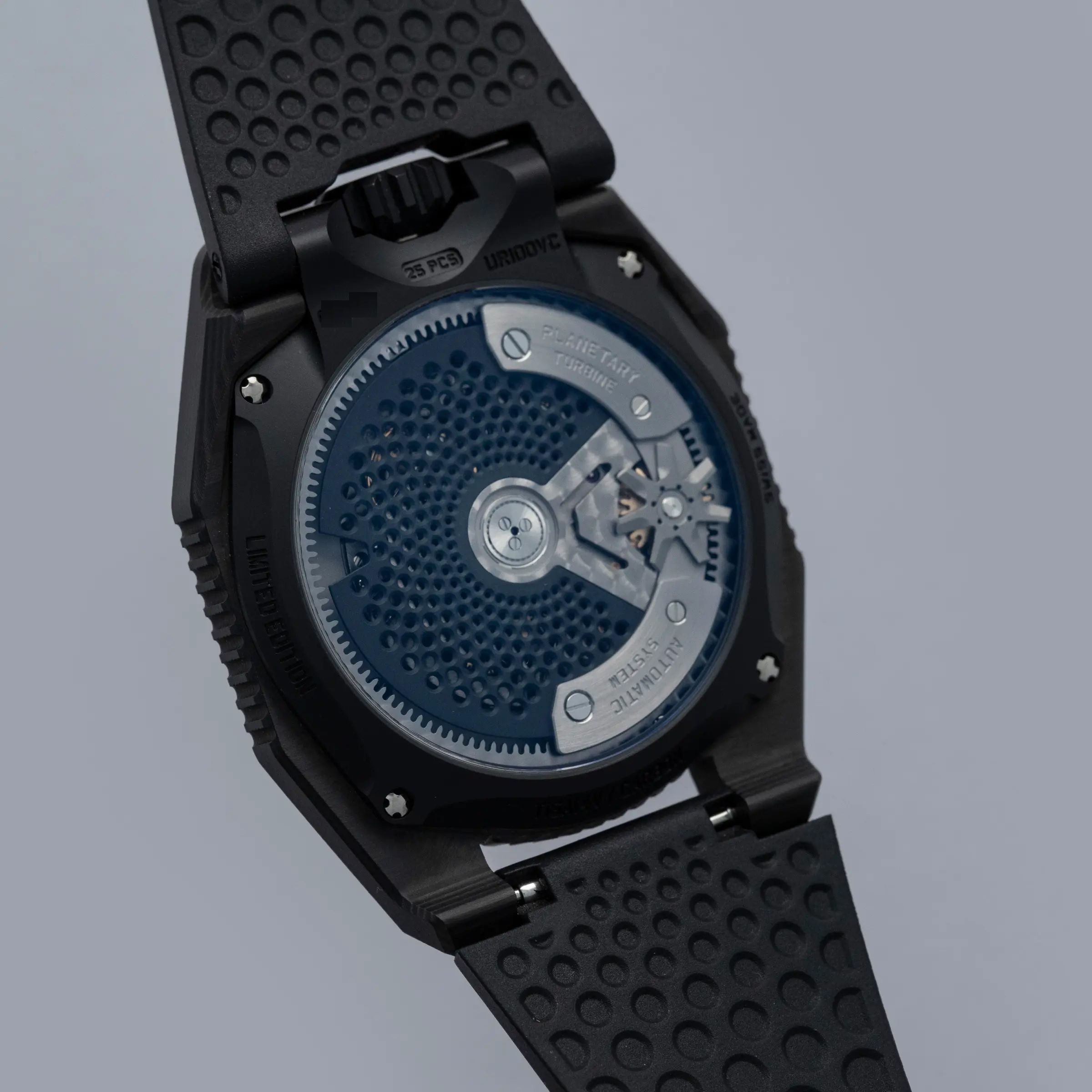 Urwerk UR-100V C52 Carbon Case | Auctions | Loupe This