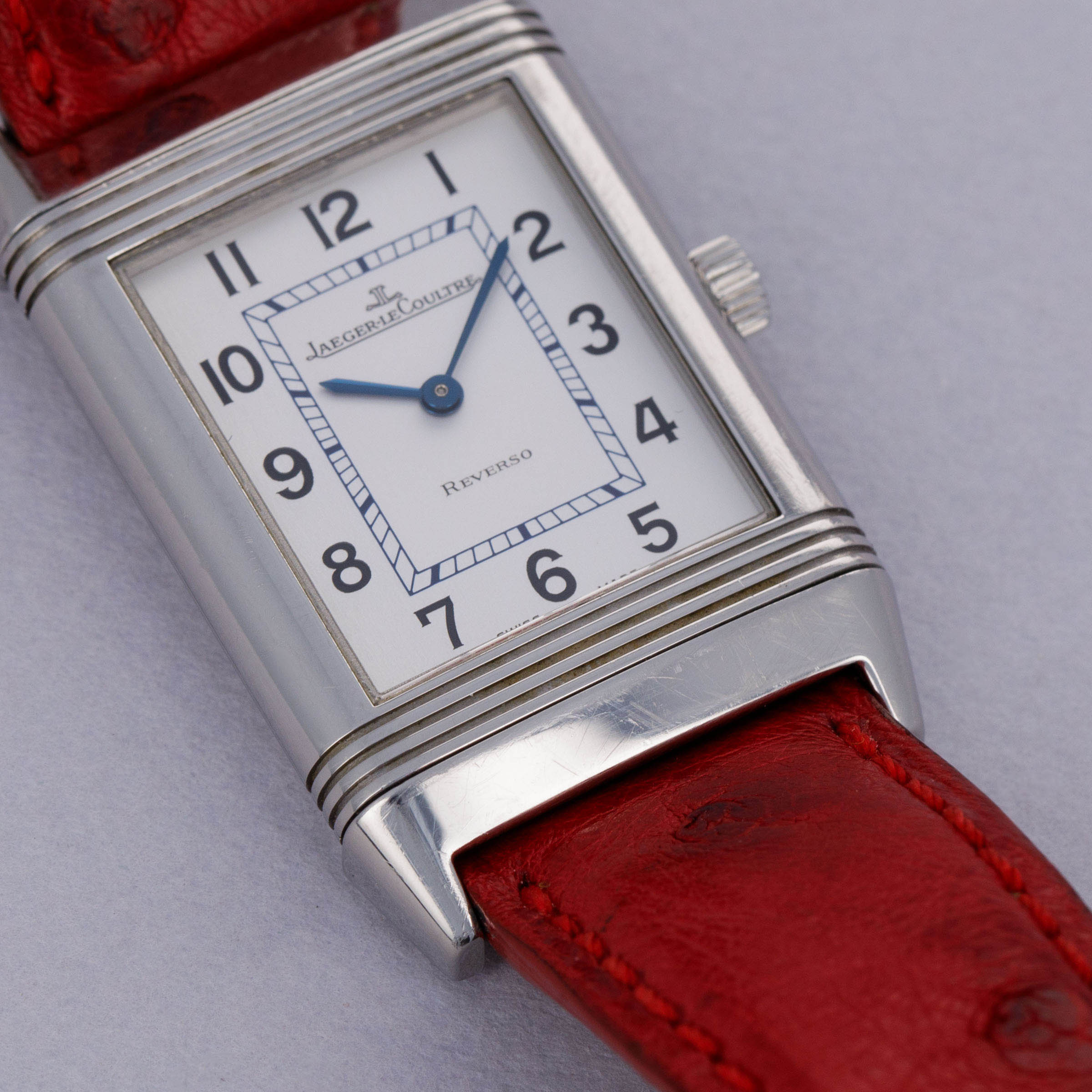 Jaeger LeCoultre Reverso Classique 252.8.86 Box and Papers