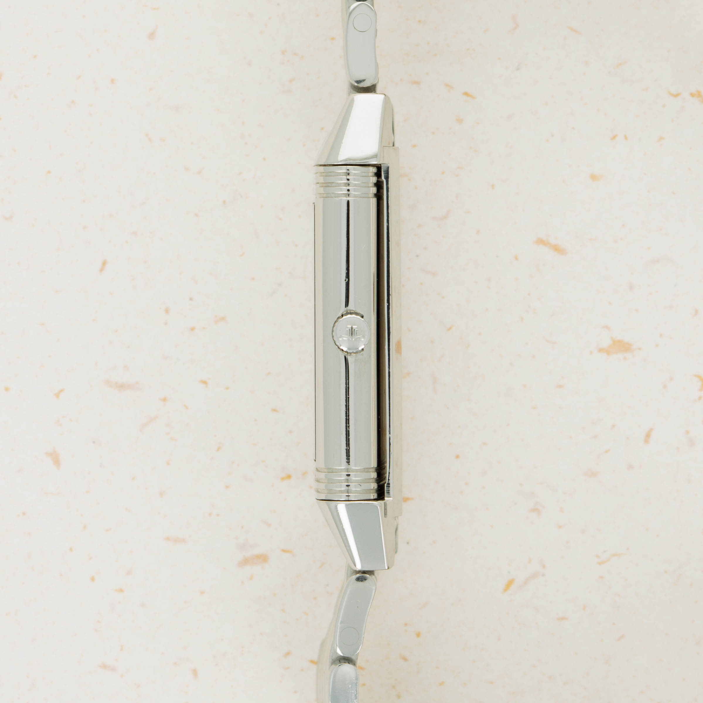 Jaeger LeCoultre Reverso Classique Bracelet 250.8.86 | Auctions