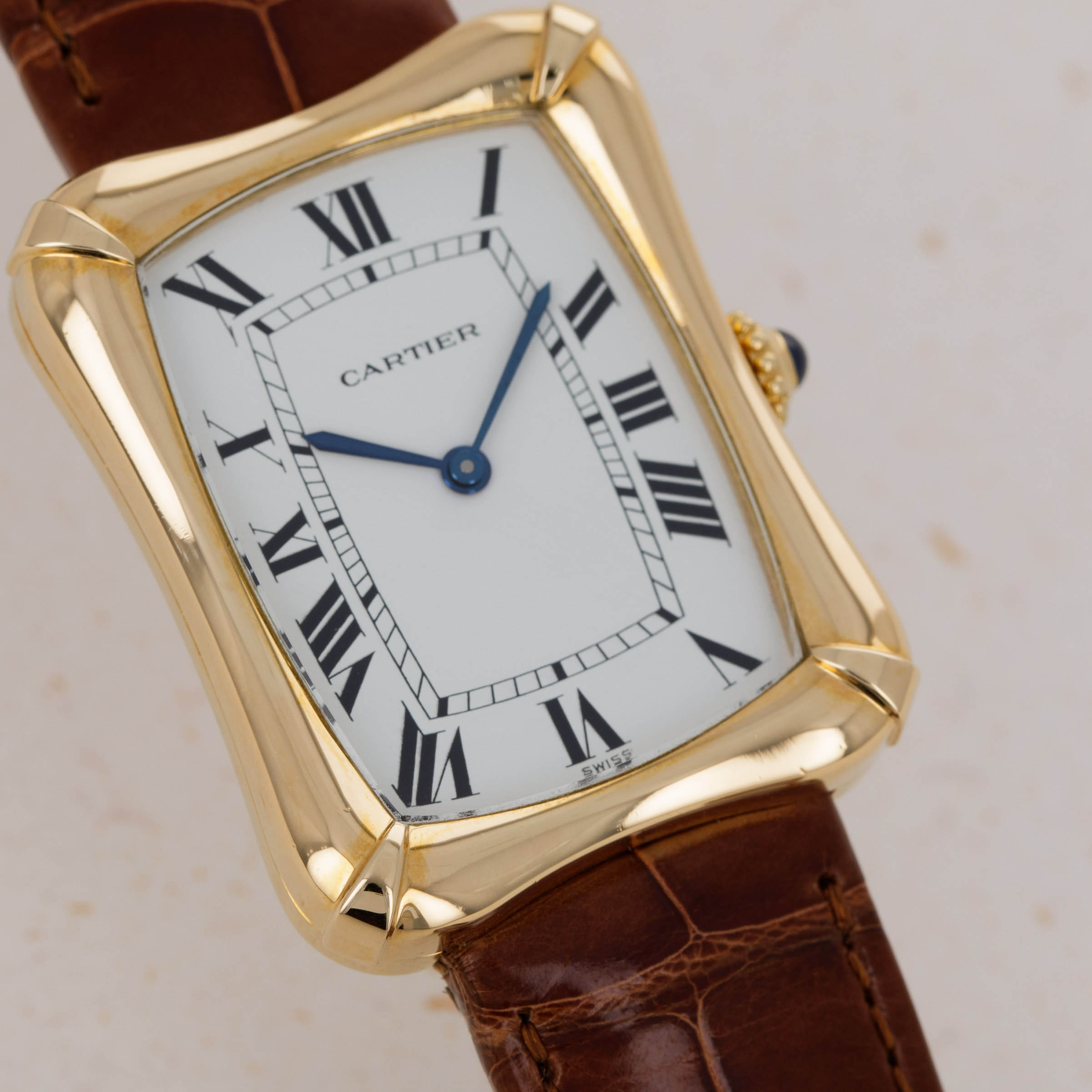 Cartier Bamboo Coussin 78102 18k YG Auctions Loupe This