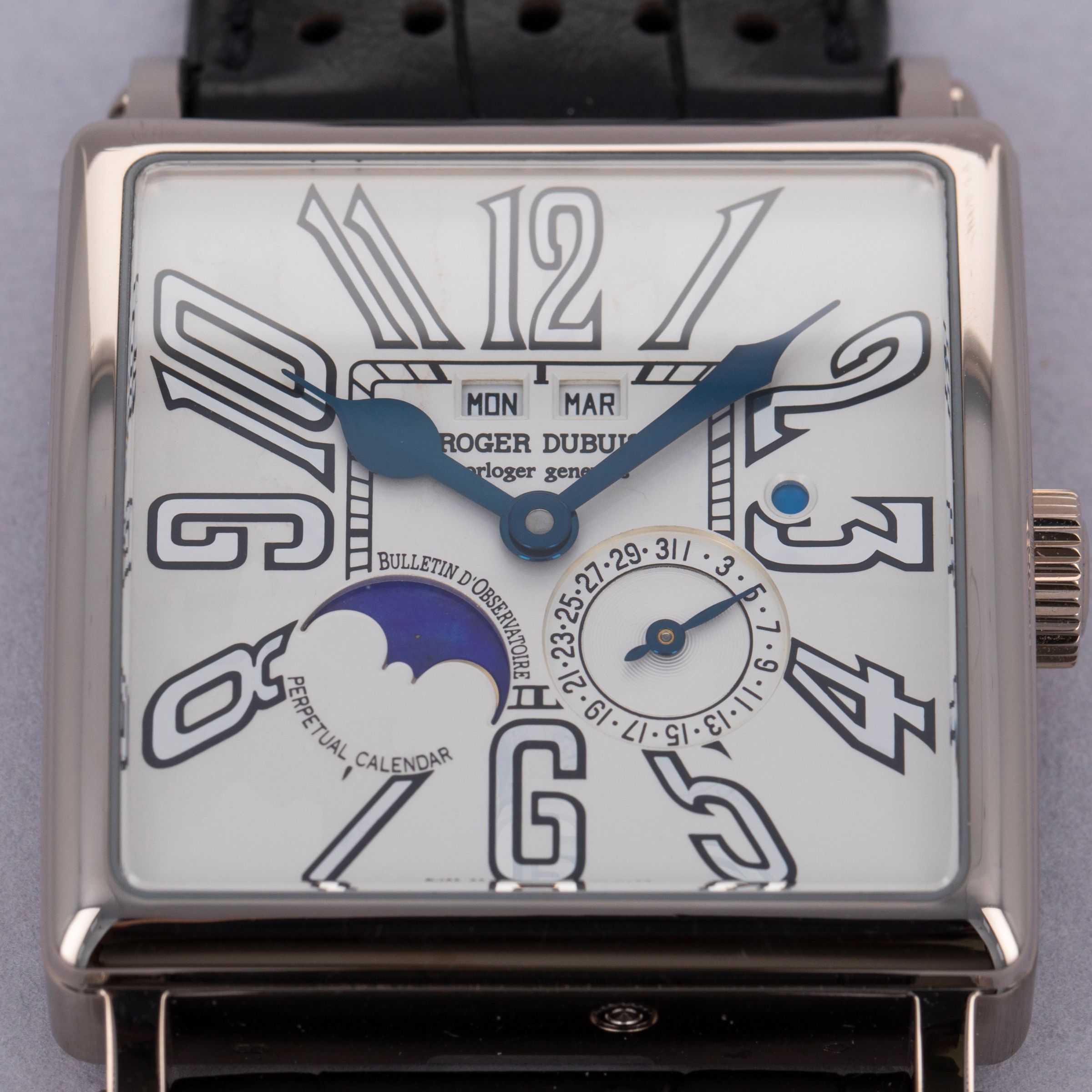 Roger Dubuis Golden Square Perpetual Calendar G40 1439 0 GNP1.7A