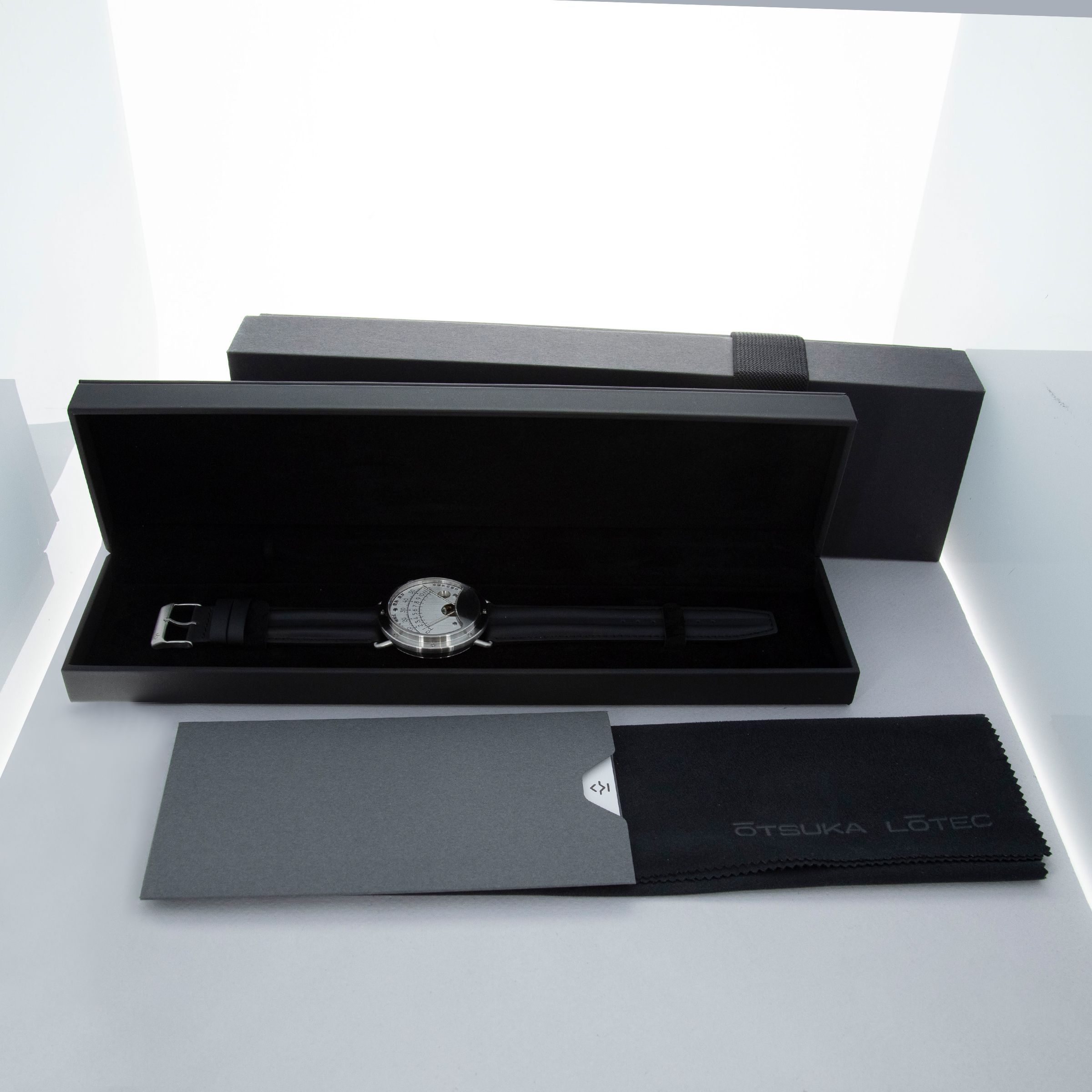 OTSUKA LOTEC NO.6 | Auctions | Loupe This