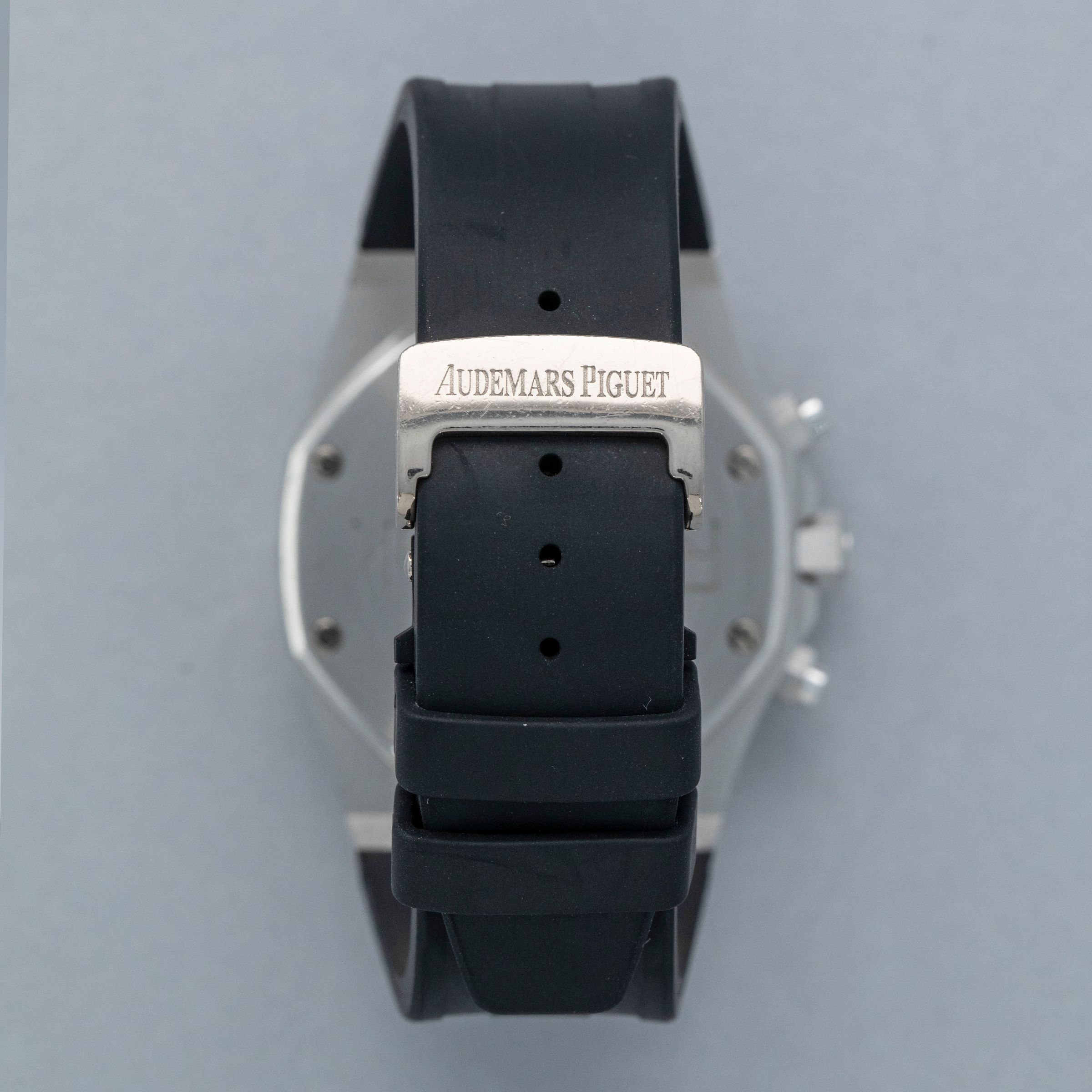 Audemars Piguet Royal Oak Chronograph 26068BC.ZZ.D002CR.01 Pave