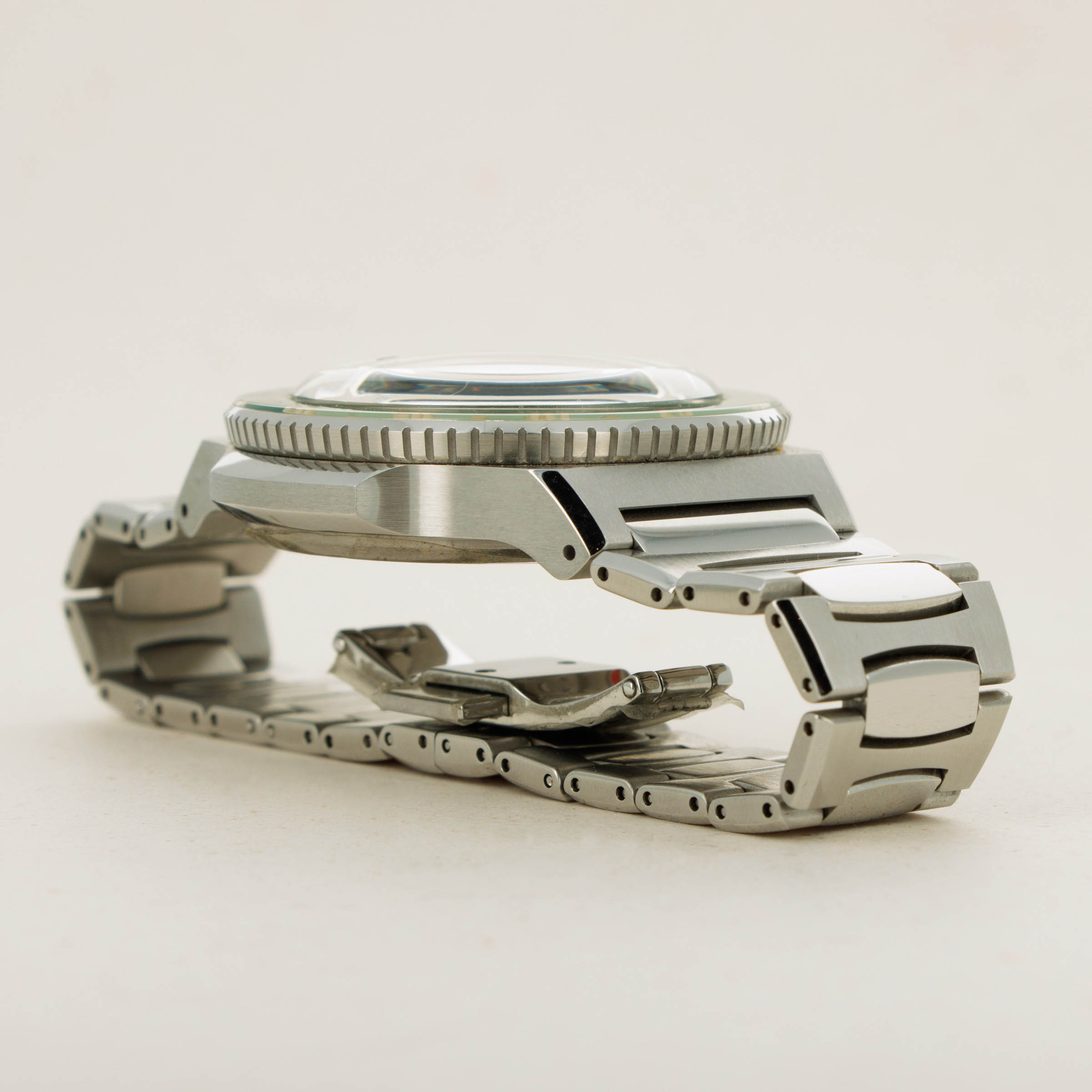 Laventure Transatlantique Steel GMT Cream Dial | Auctions | Loupe This