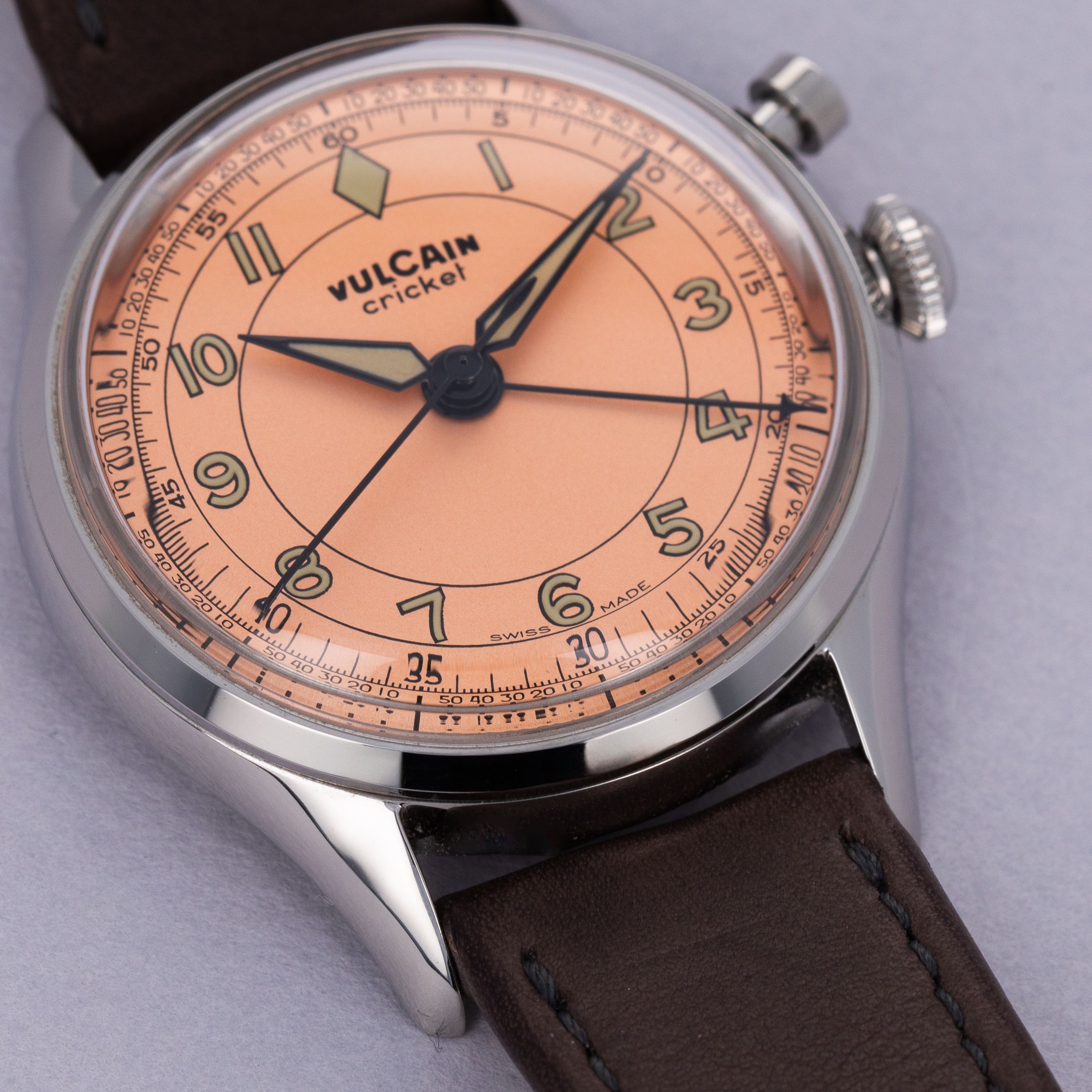 Vulcain Cricket Classique Salmon Limited Edition 36mm | Auctions