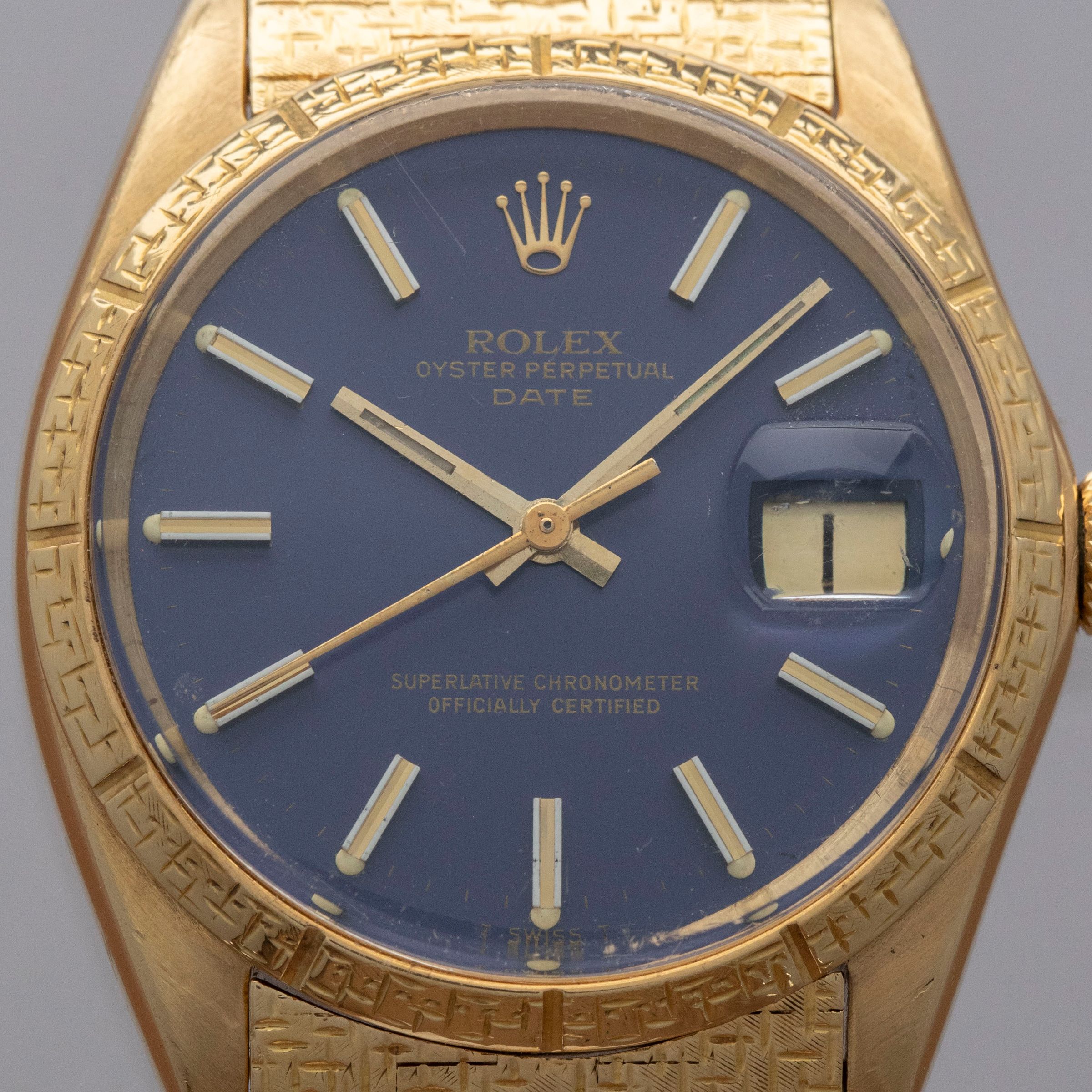 ROLEX OYSTER PERPETUAL DATE 1506 CHINE FINISH BRICK BRACELET