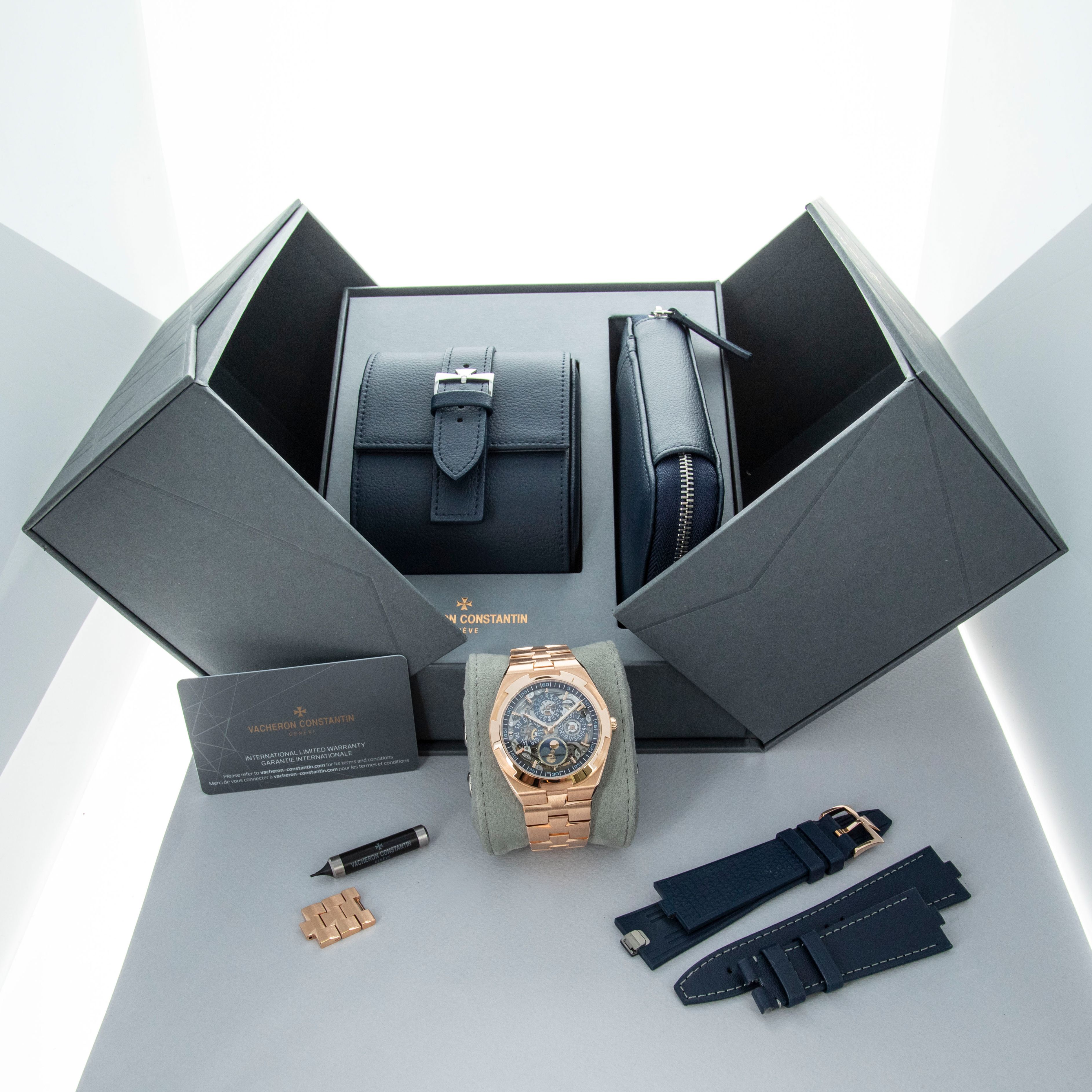 VACHERON CONSTANTIN 箱 Vacheron Constantin Overseas Perpetual Calendar Ultra-Thin