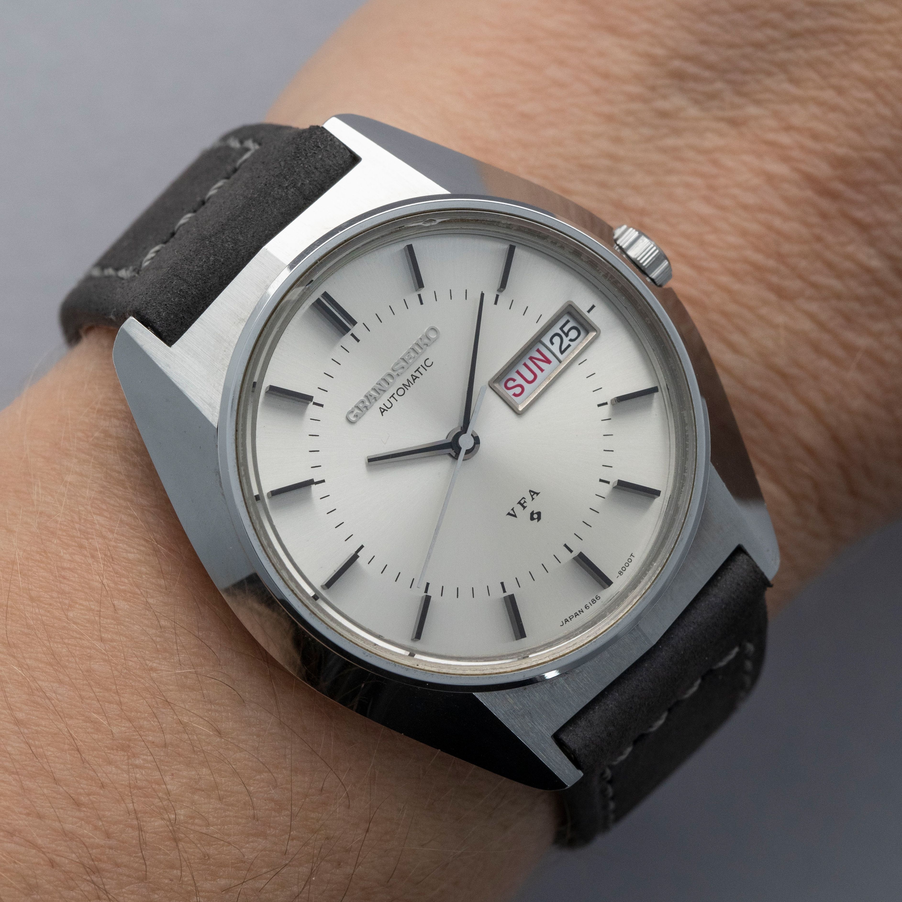 Grand Seiko 61GS VFA 6186-8000-G | Auctions | Loupe This