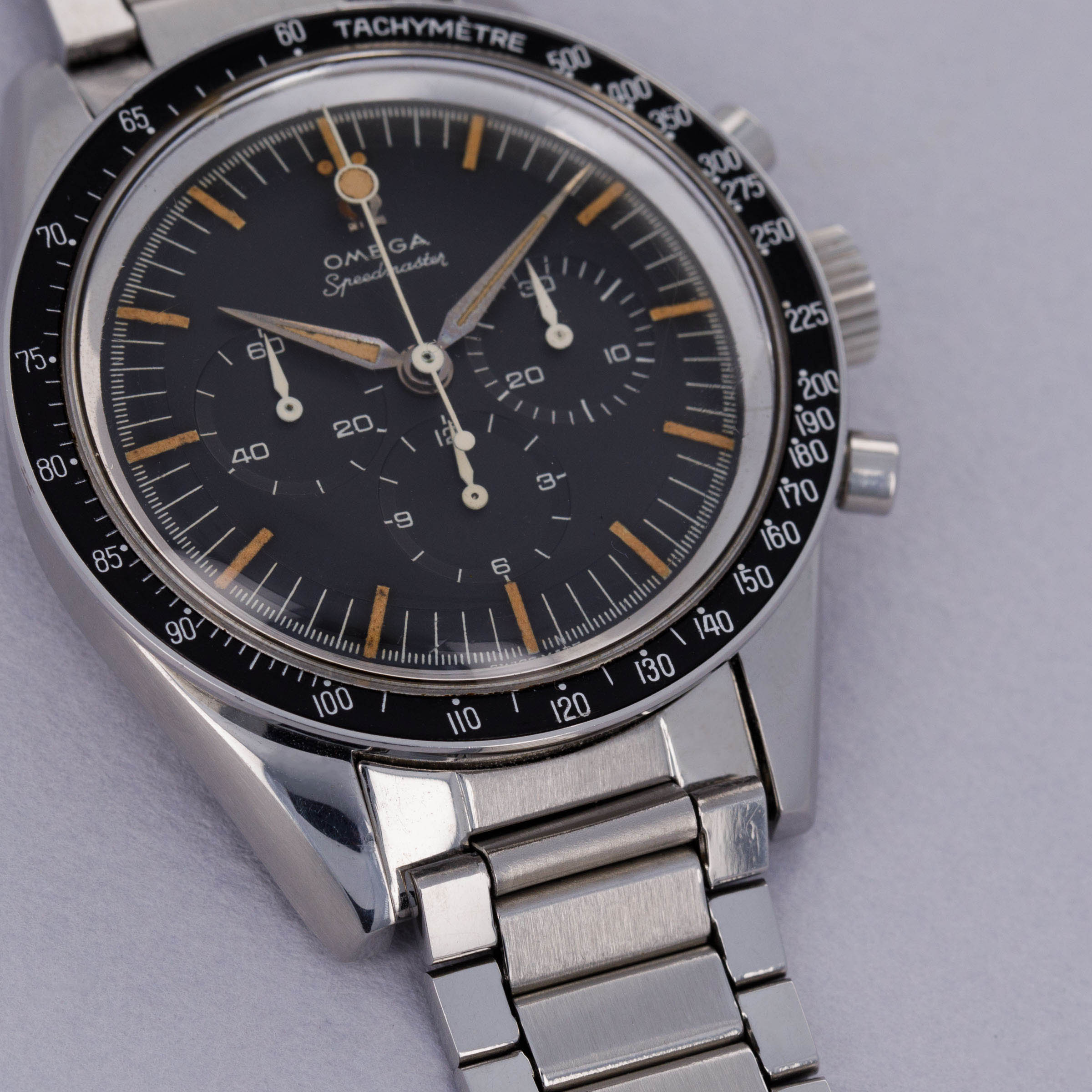 Omega Speedmaster CK 2998-3 Fuerza Aerea Del Peru Box and