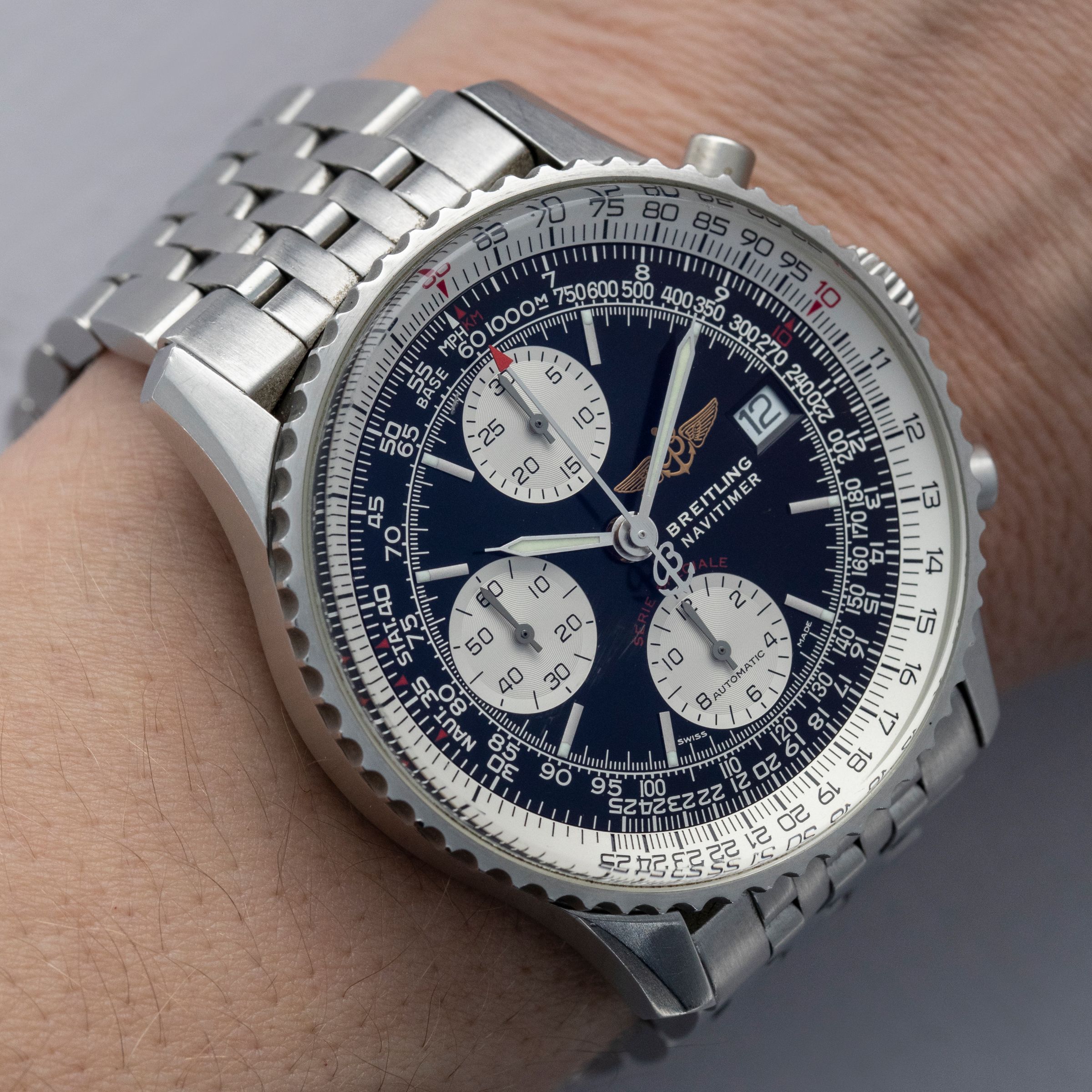 BREITLING NAVITIMER FIGHTERS CHRONOGRAPH A13330 | Auctions | Loupe