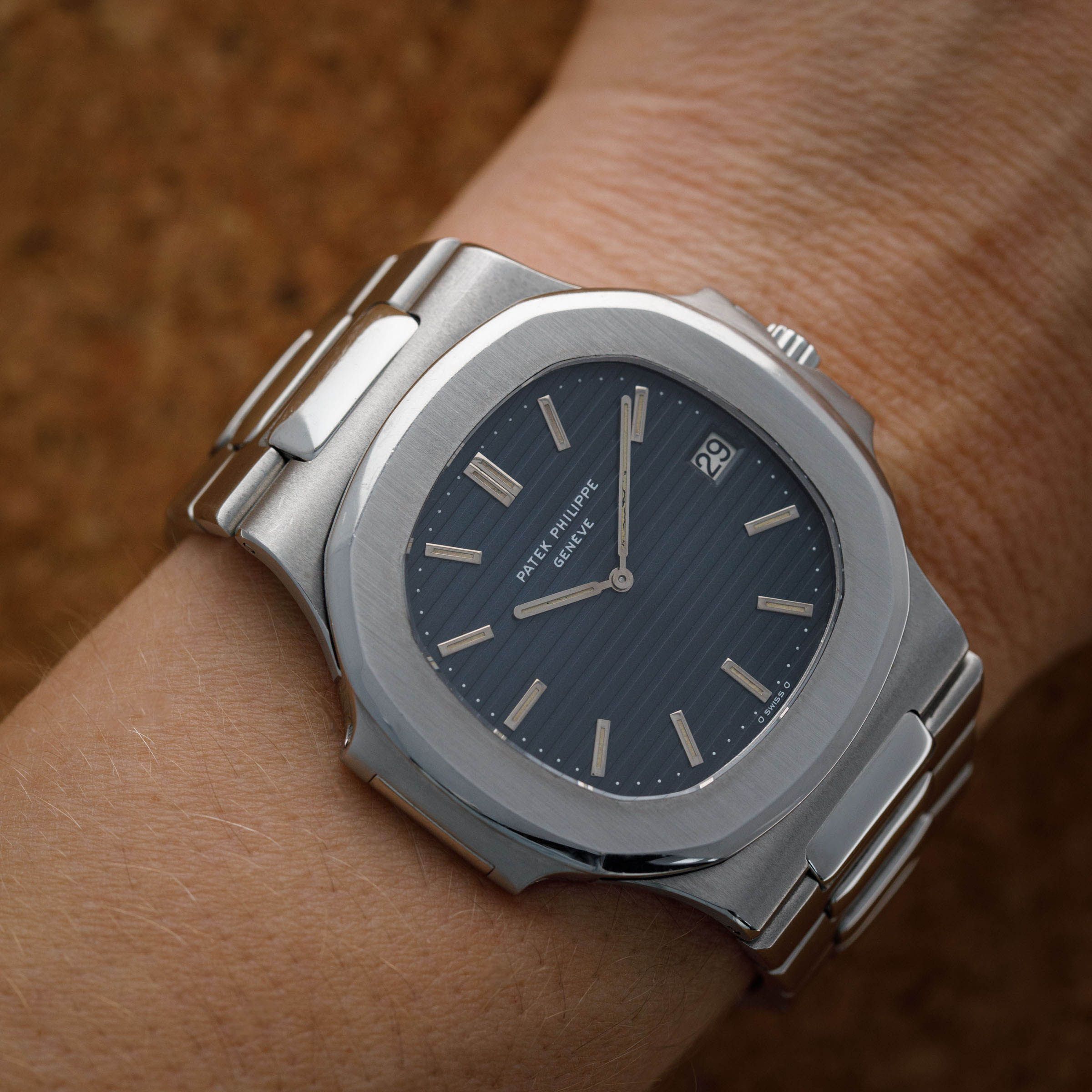 Patek Philippe Jumbo Nautilus 3700/1A with Original Cork Box
